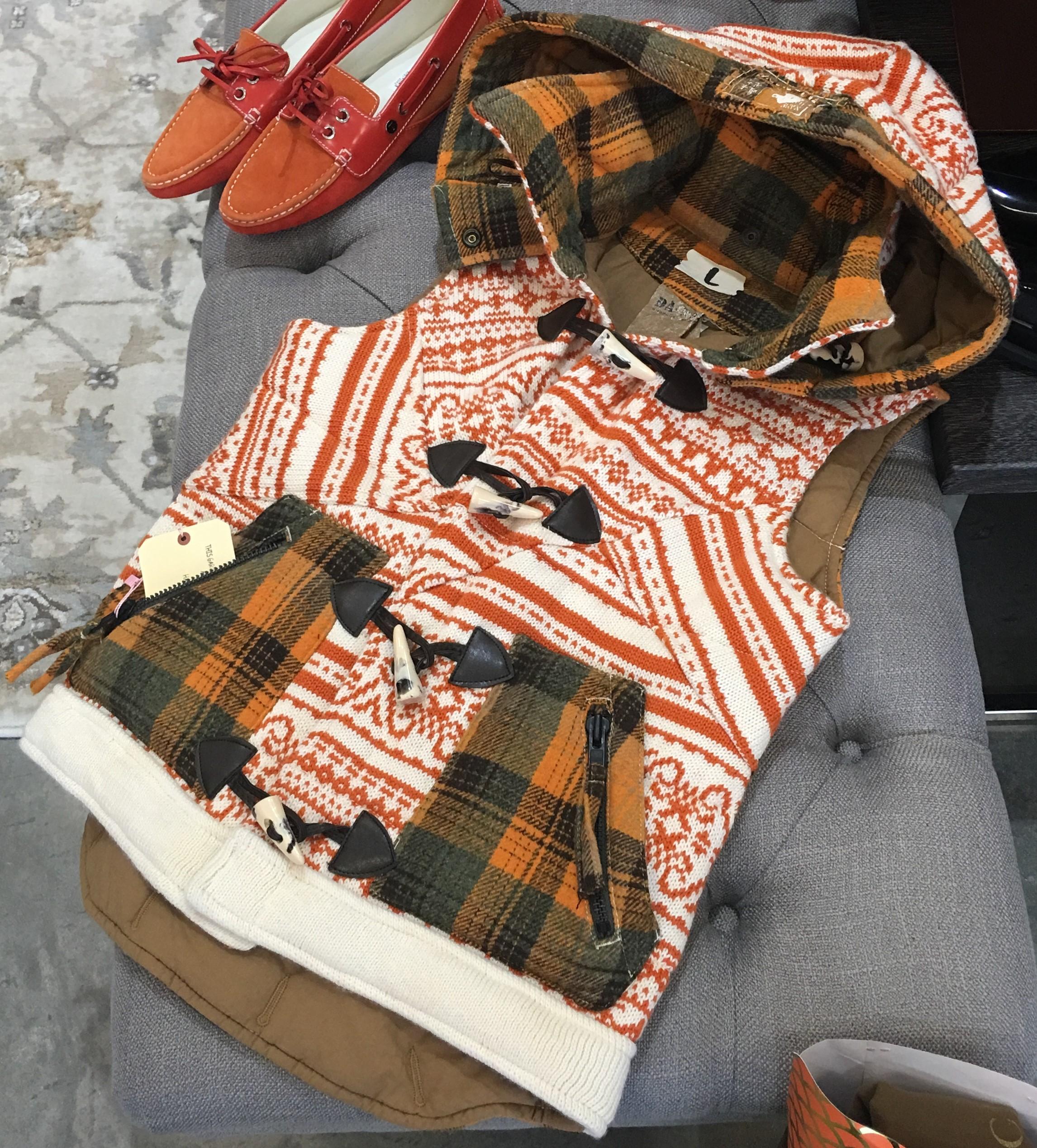 Brown New Da-Nang Knit Wool Vest With Detachable Hood $486