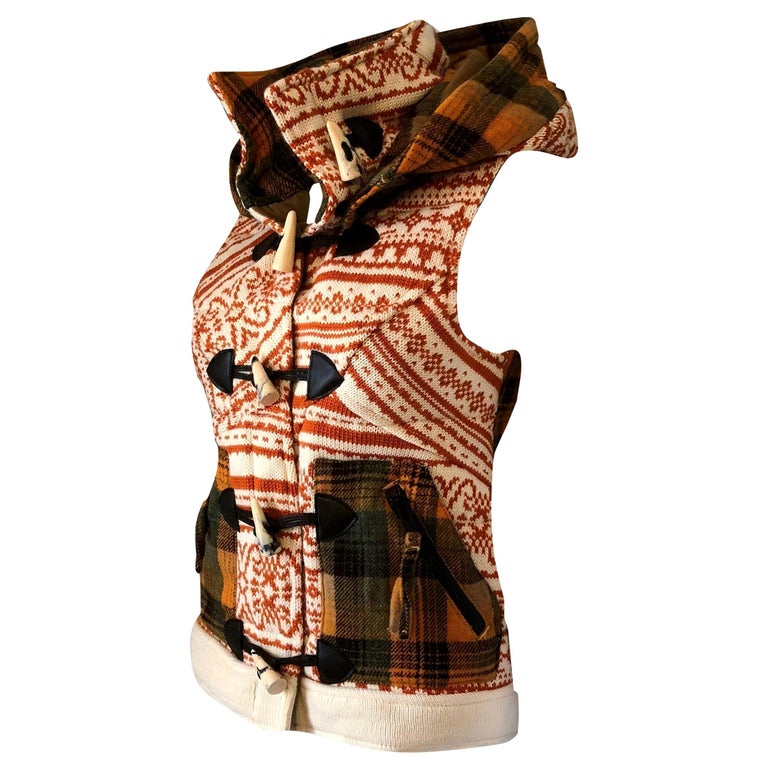 New Da-Nang Knit Wool Vest With Detachable Hood  For Sale