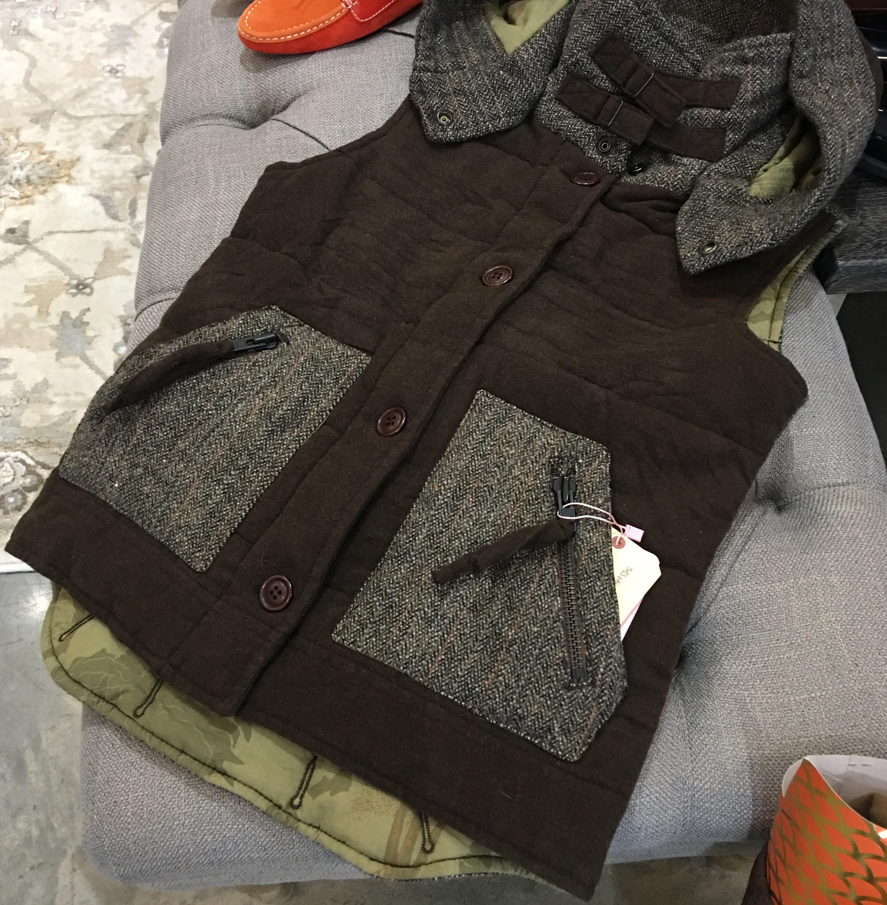 Women's New Da-Nang Knit Wool Vest With Detachable Hood Sz M $486