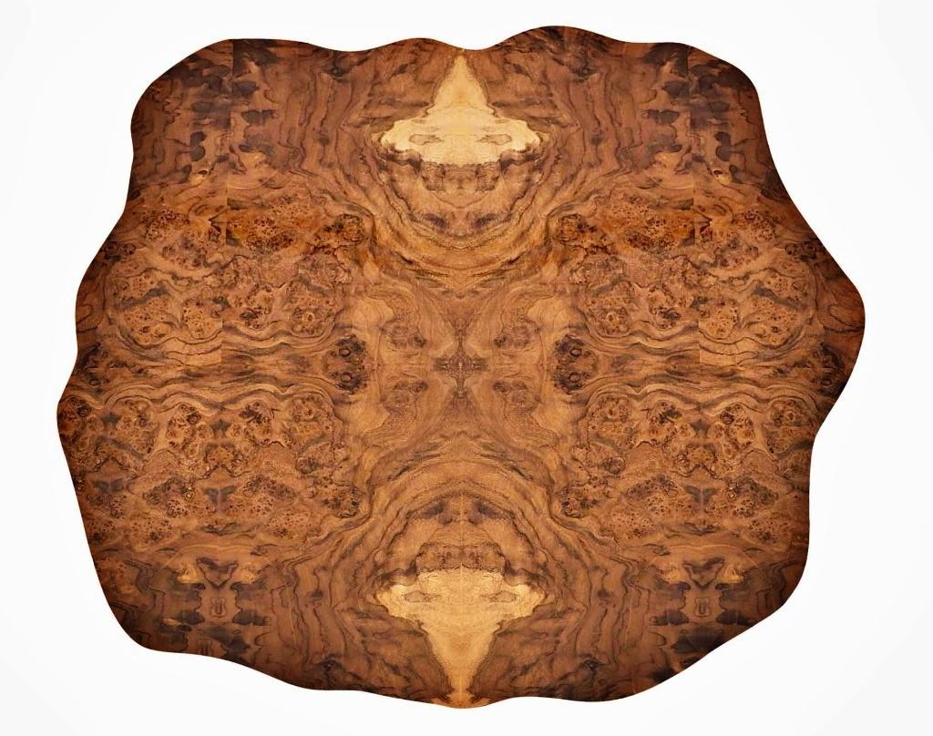Coffee table

General information

Dimensions (cm): 85 x 75 x 48
Dimensions (in): 33.5 x 29.5 x 18.9
Weight (kg): 25
Weight (lbs): 55.1

Materials and colors

Top: Wood with walnut root veneer, with high gloss finish;
Base: Resin reinforced with