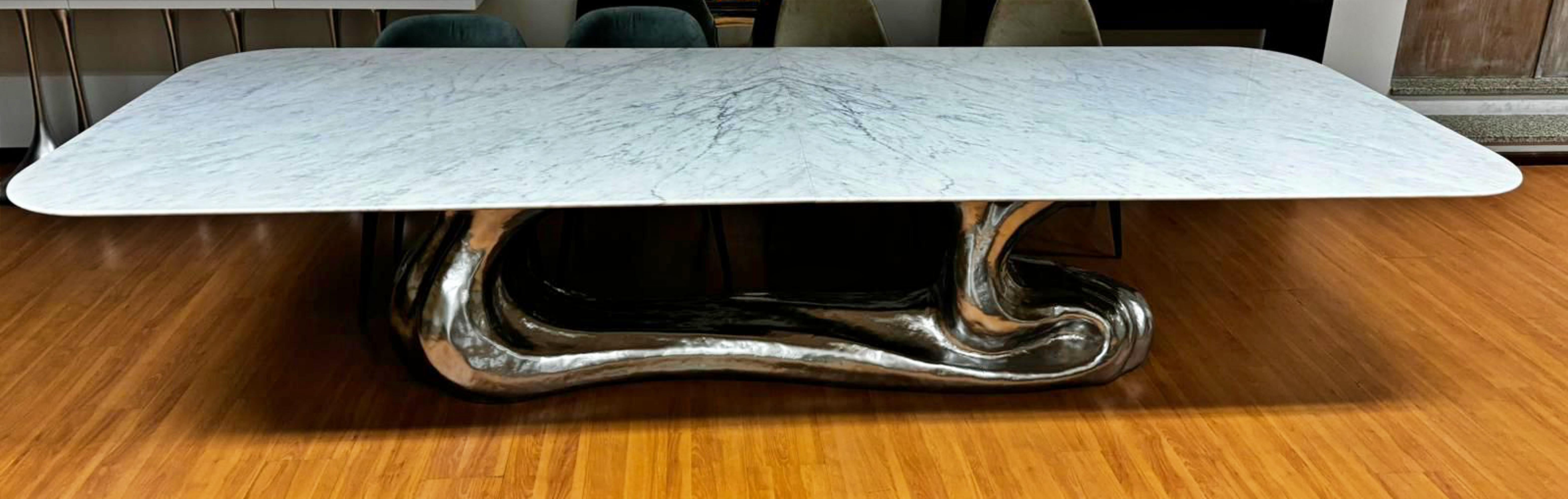 Hand-Crafted New Design Dining Table in Carrara Marble 