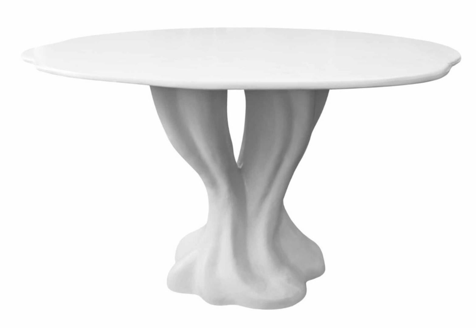 Portuguese New Design Dining Table in Fiberglass, Lacquered in Matte White 4/6 Persons For Sale