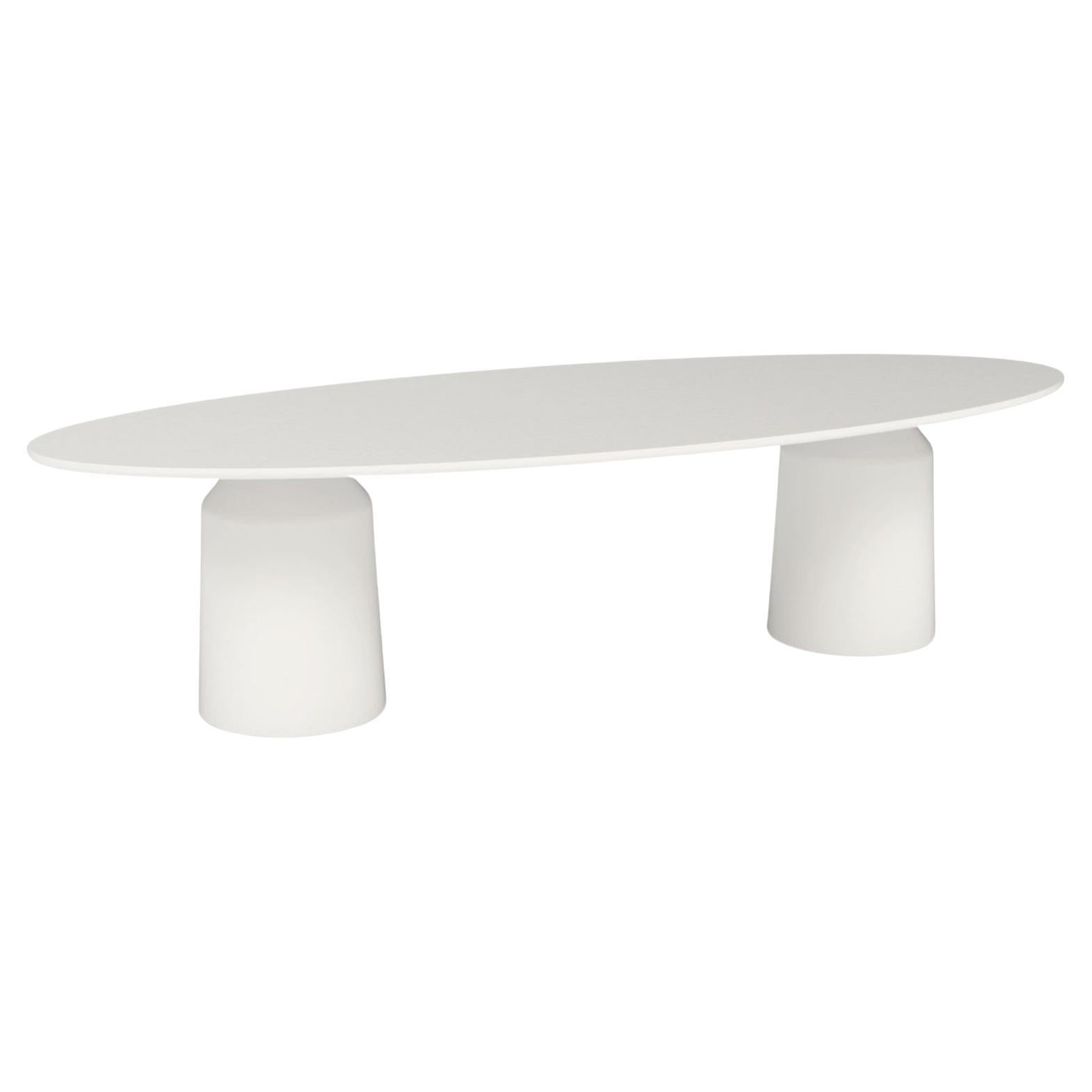 Table de salle à manger New Design en blanc mat adaptée à l'extérieur SUMMER 2024 en vente