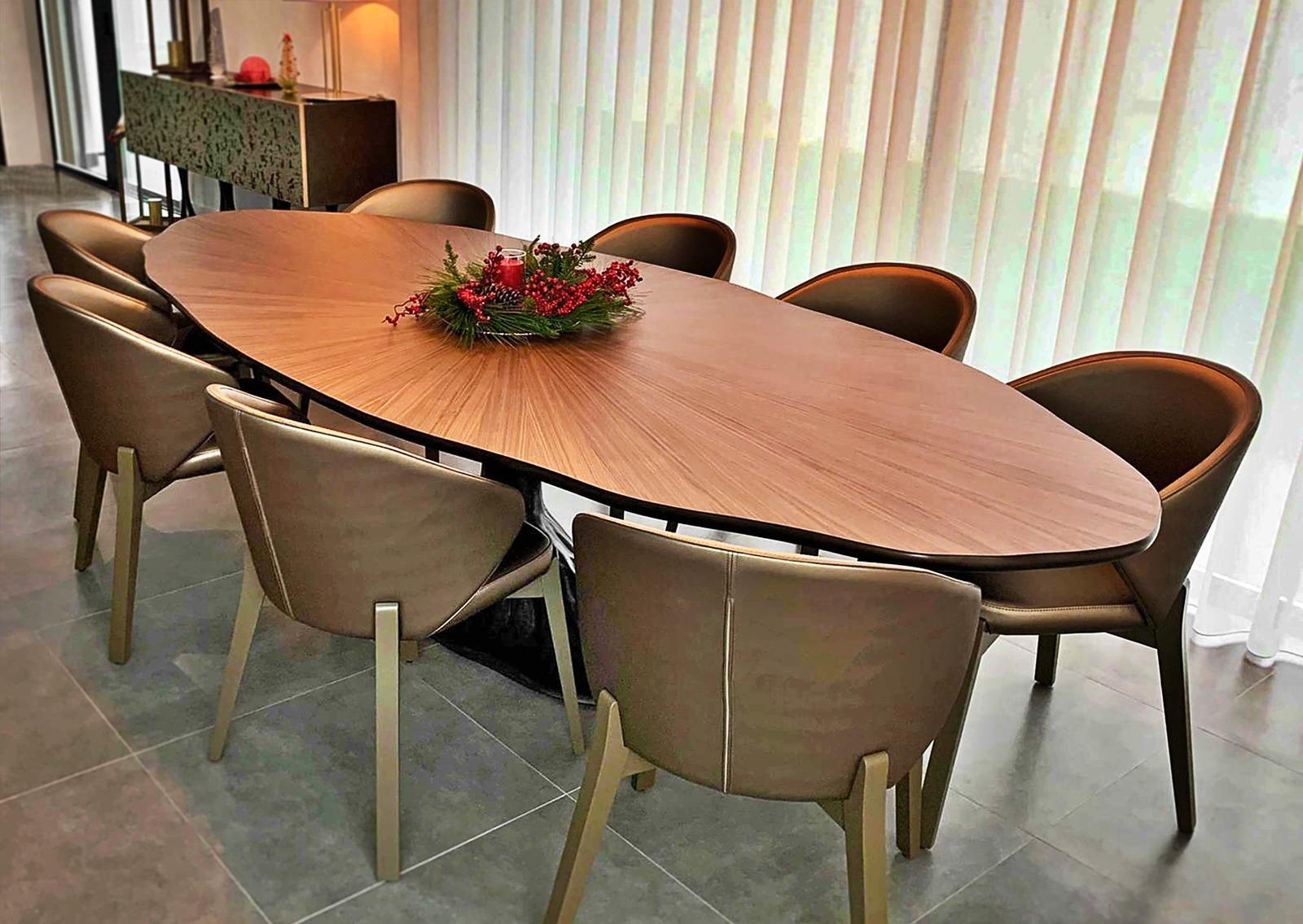 Portuguese New Design Dining Table in Wood with Sunburst Walnut Veneer For Sale
