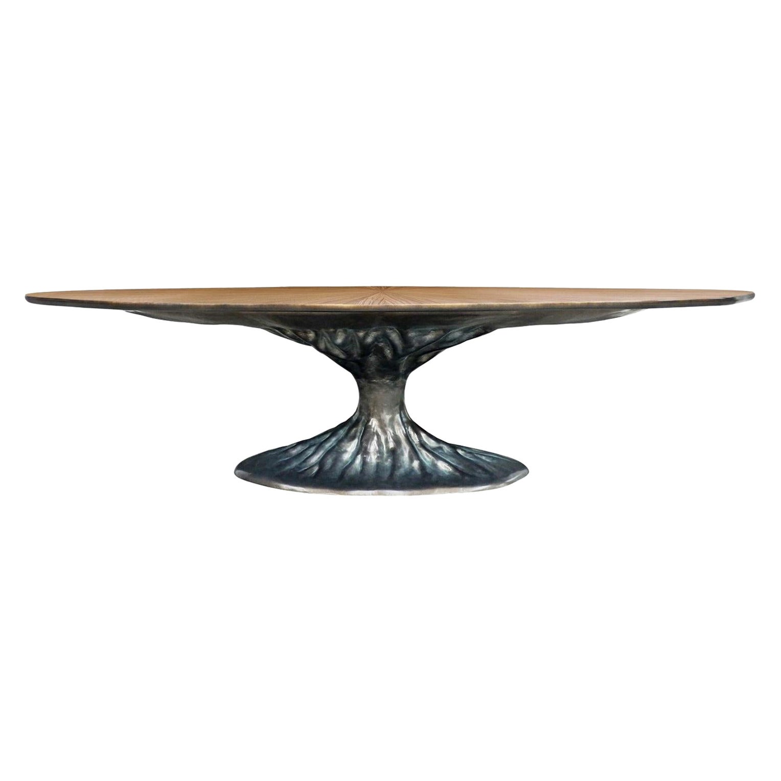 New Design Dining Table in Wood with Sunburst Walnut Veneer For Sale