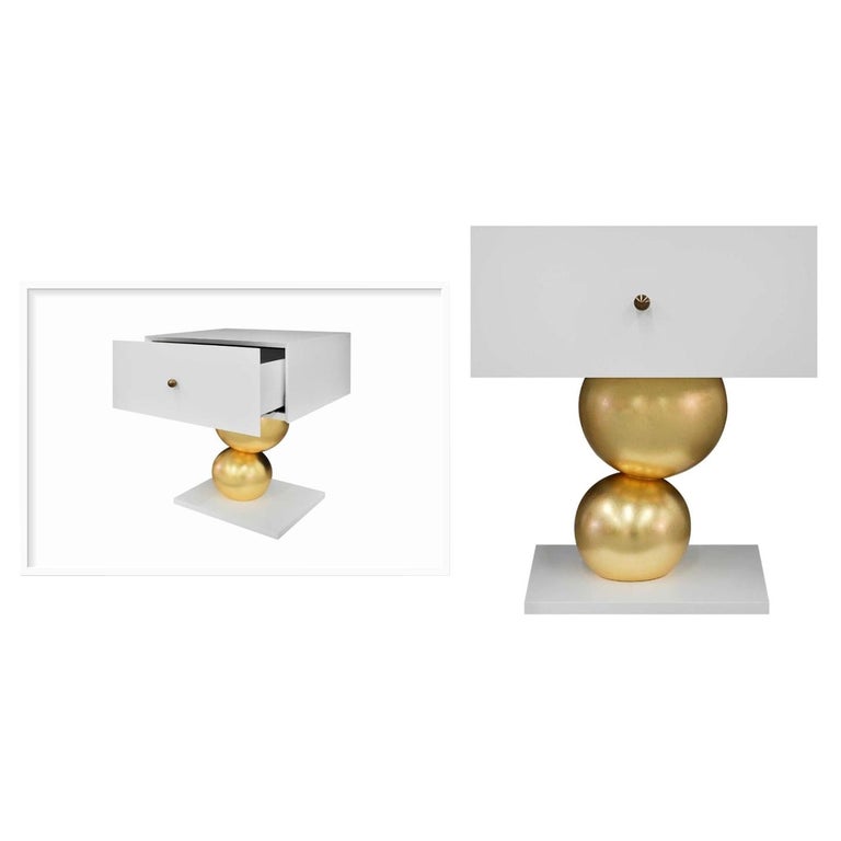 New Design Pair of Bedside Tables Lacquered in White with High Gloss Finish For Sale at 1stDibs