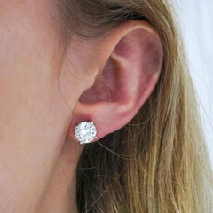 New Diamant und Weißgold vier Claw Ohrstecker, 4,64 Karat