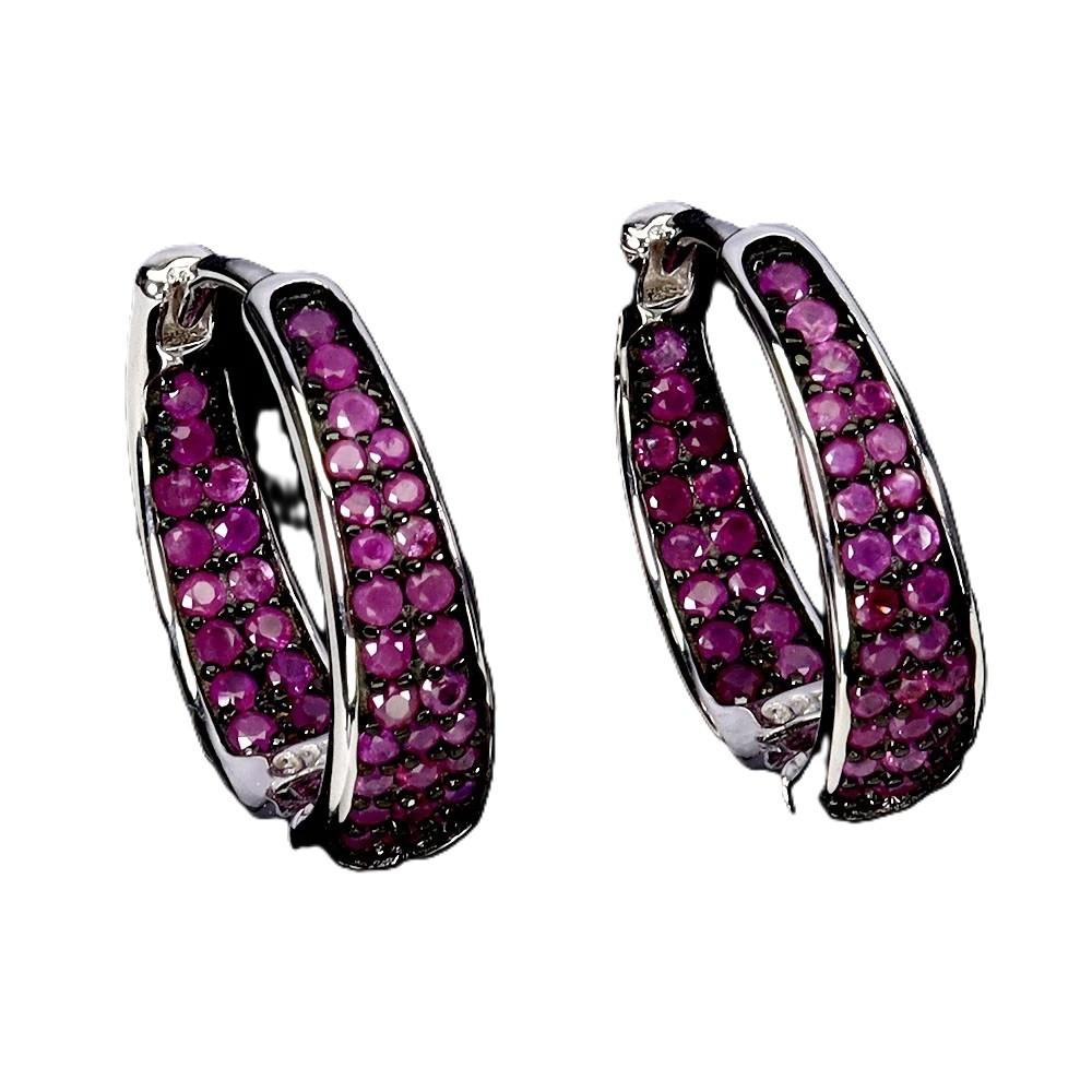 New Diamond Cut .50 Karat Roter Saphir 14k W Gold PL Sterling Silber Ohrringe (Art déco) im Angebot