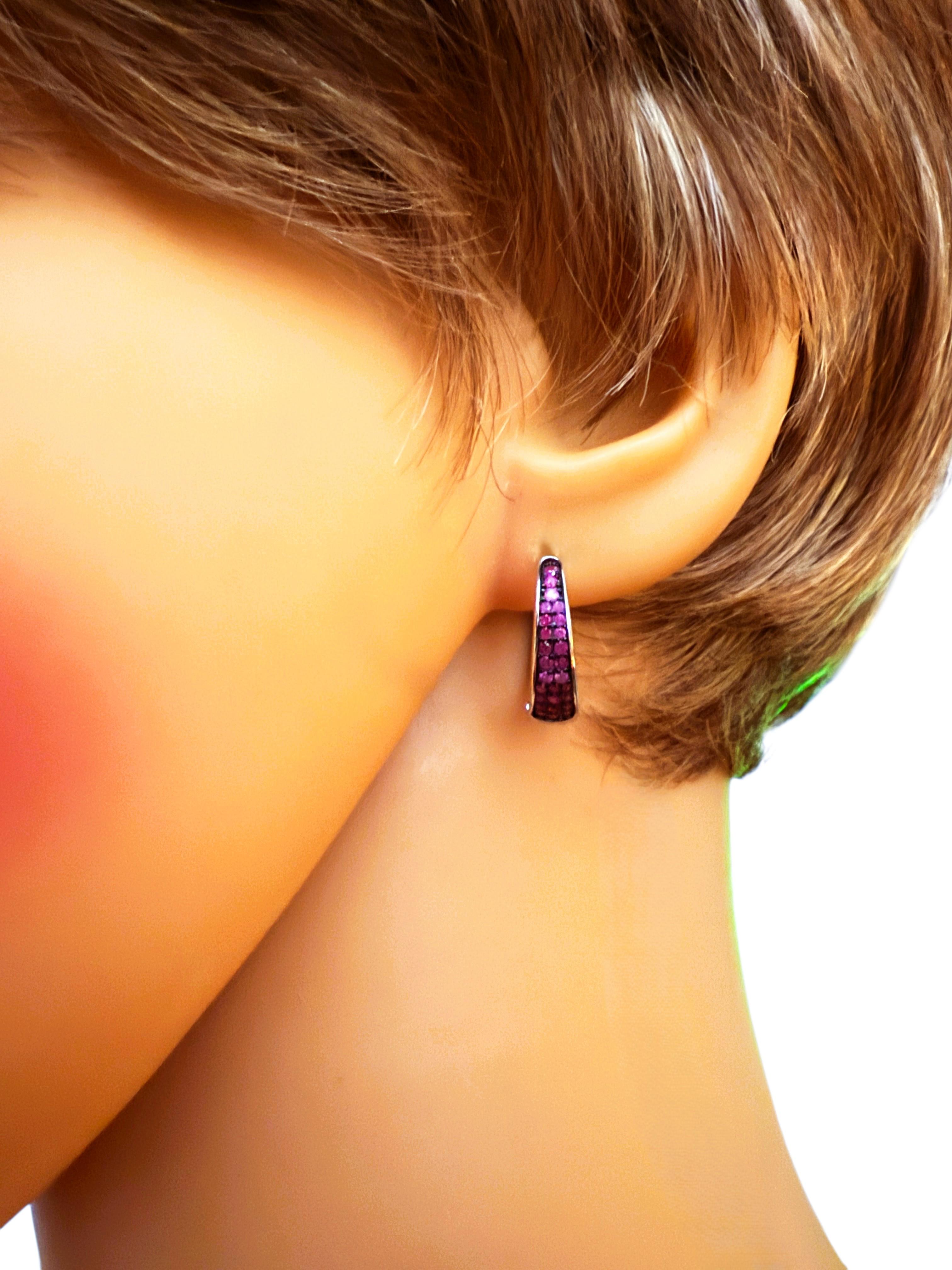 New Diamond Cut .50 Karat Roter Saphir 14k W Gold PL Sterling Silber Ohrringe im Zustand „Hervorragend“ im Angebot in Eagan, MN