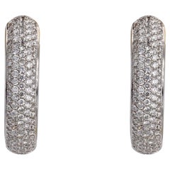 Nouveau Boucles d
oreilles cerclées de diamants en or