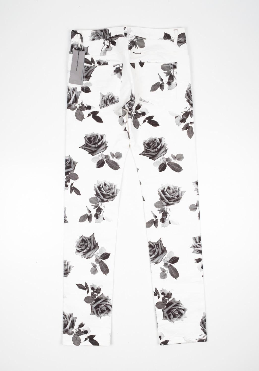 Nuevo Dior Homme Men Jeans Floral Talla 31 en Nuevo estado para la venta en Kaunas, LT
