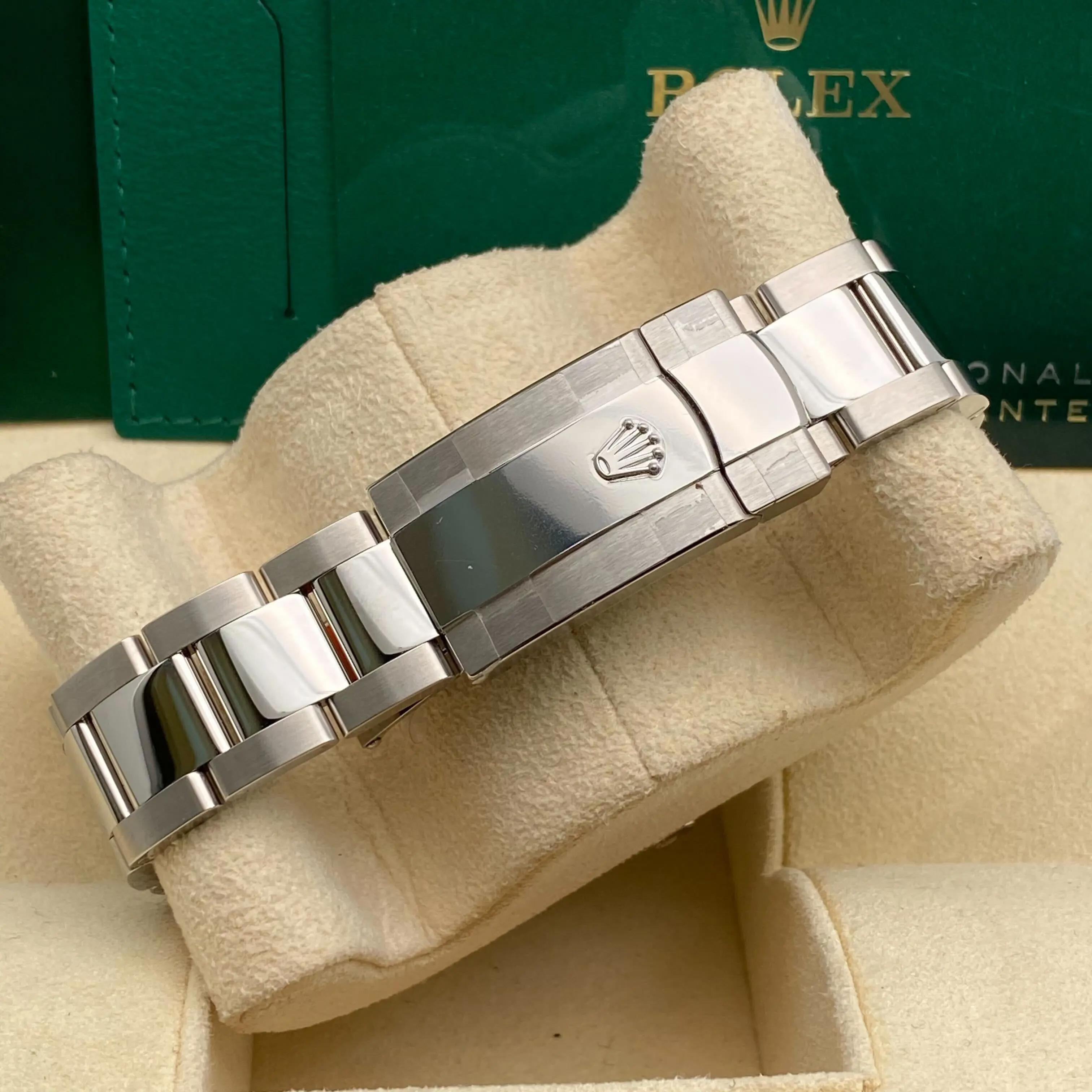 NUEVO Reloj descatalogado Rolex Milgauss 40 Acero Z Esfera azul 116400GV en venta 3