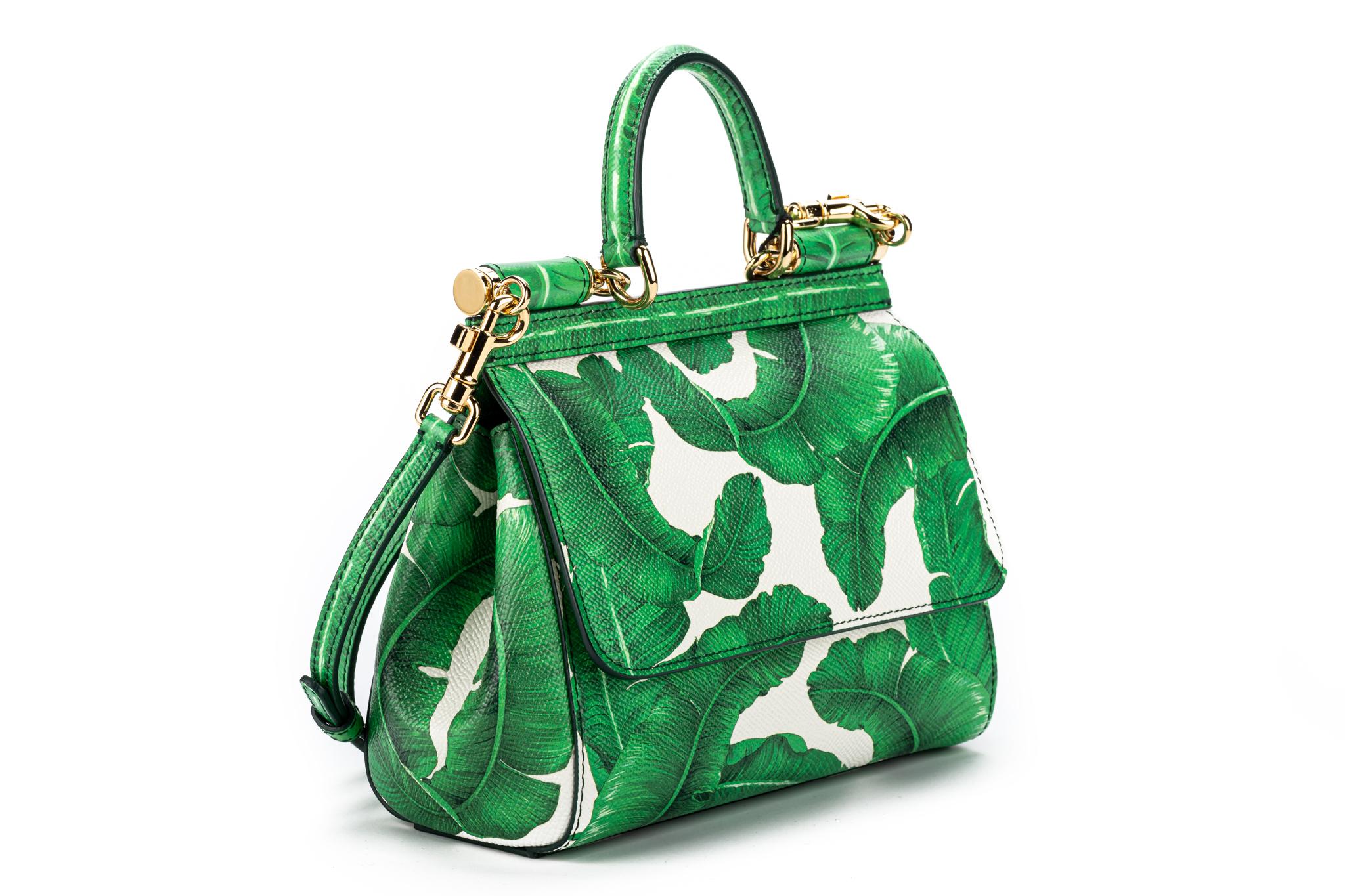 New Dolce & Gabbana Banana Leaf Sicily Bag In New Condition In West Hollywood, CA