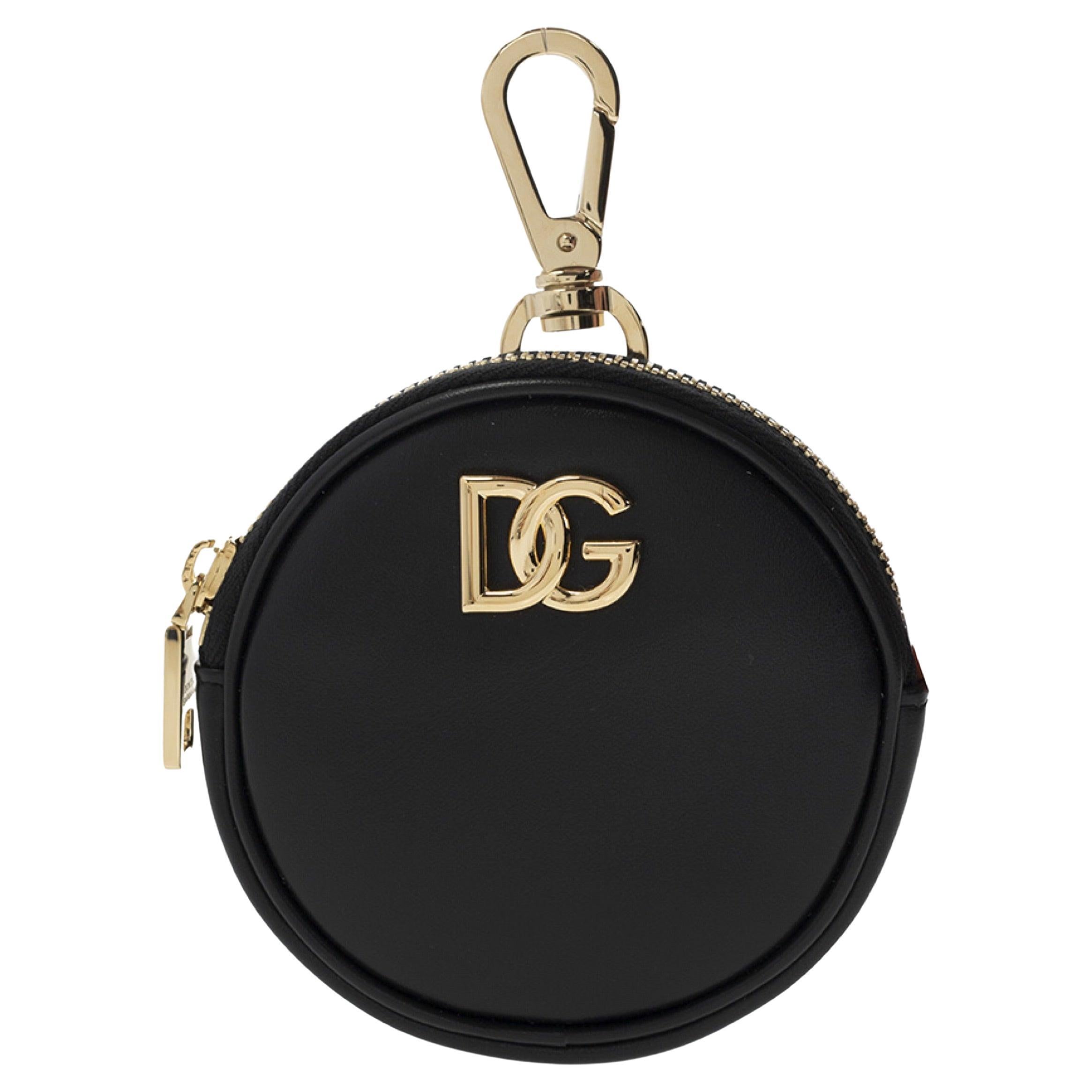 New Dolce & Gabbana Black Front Logo Leather Round Coin Pouch For Sale