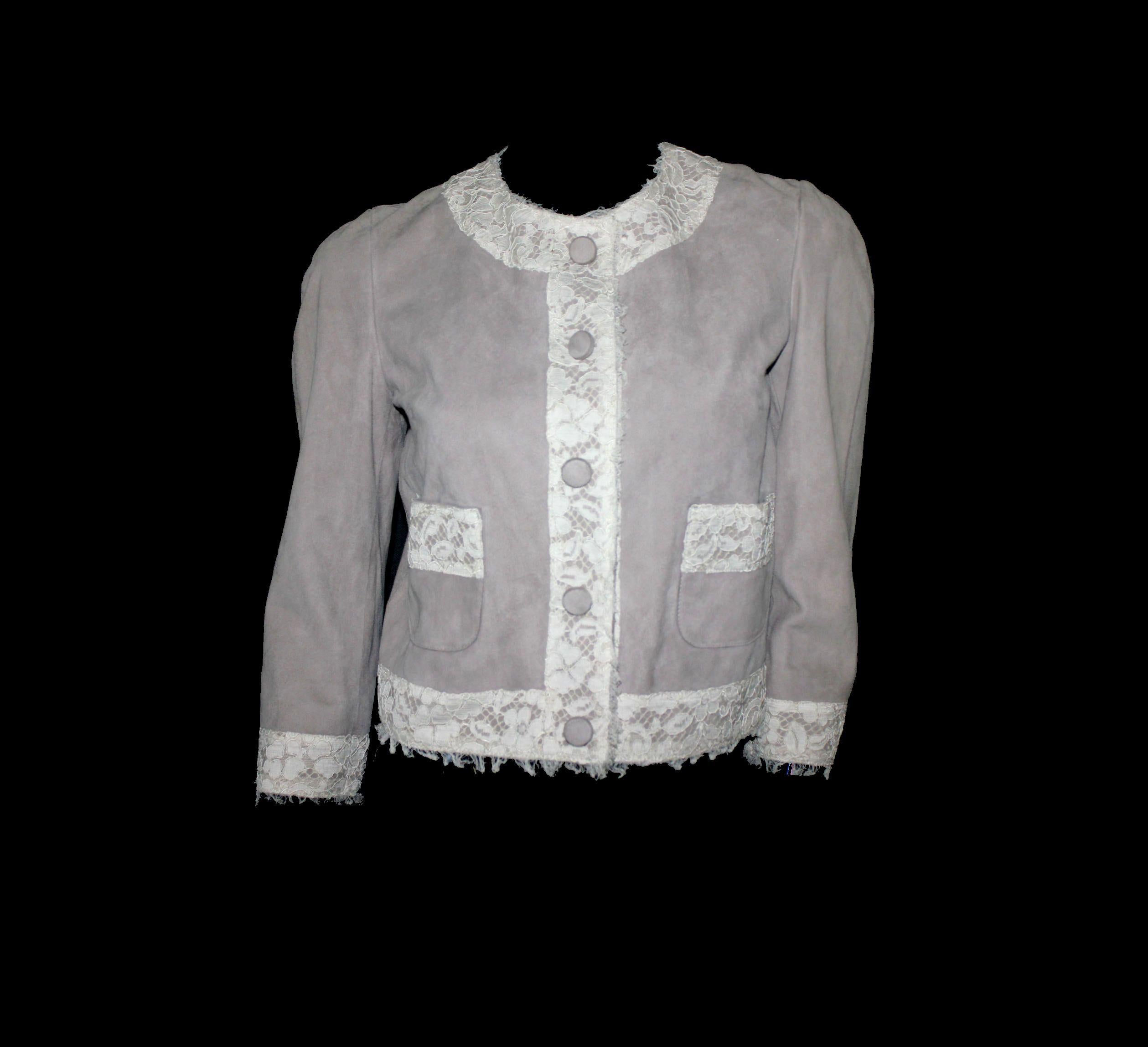 Gris Dolce & Gabbana - Veste en cuir avec franges et bordures en dentelle, état neuf, 40 en vente