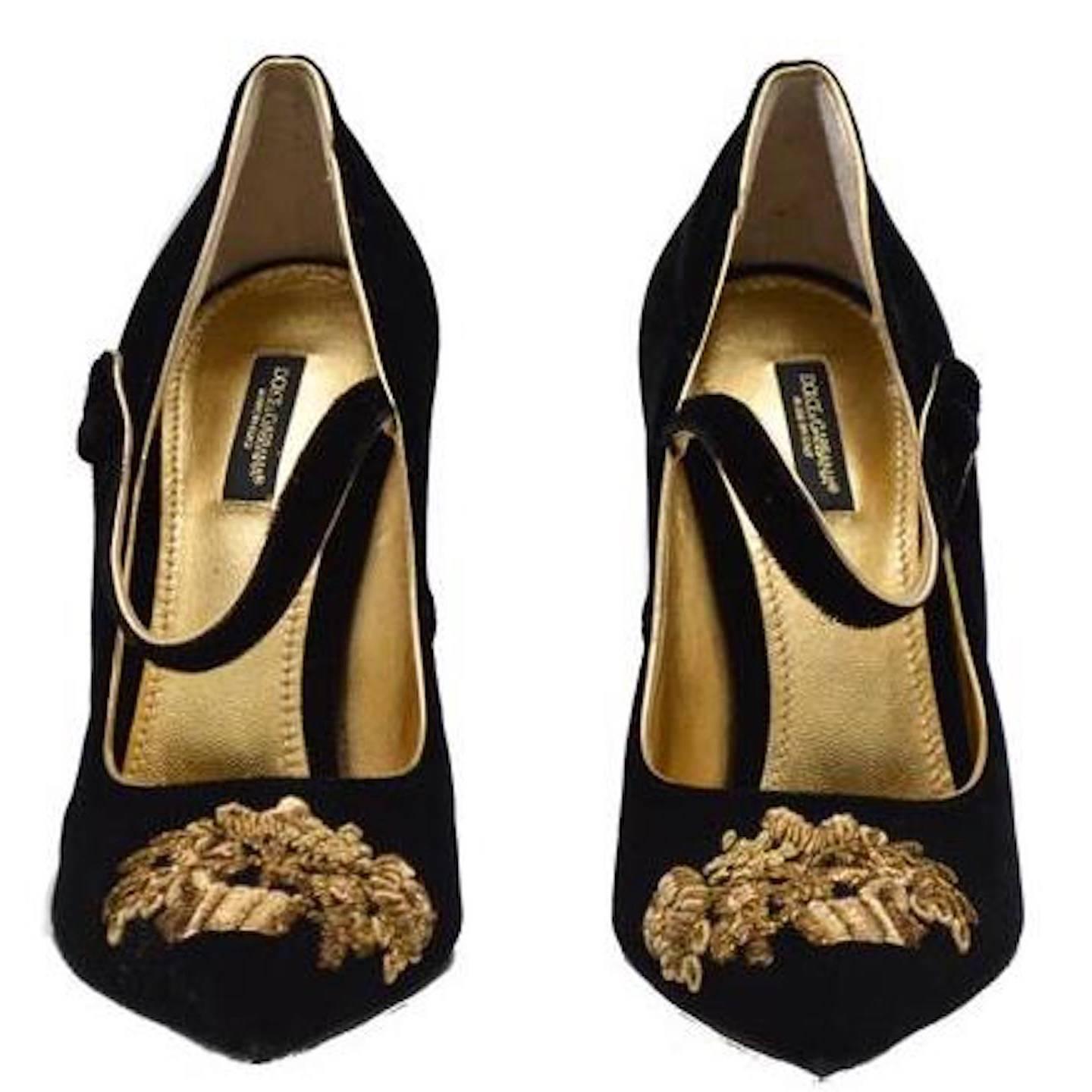 NEW! Dolce & Gabbana Runway Black Gold Evening Mary Jane Heels in Box For Sale
