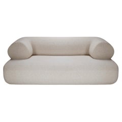 ¡NUEVO! ¡Dooq! Sofá Moderno Carmel 240m en Bouclé Blanco y Pies de Madera
