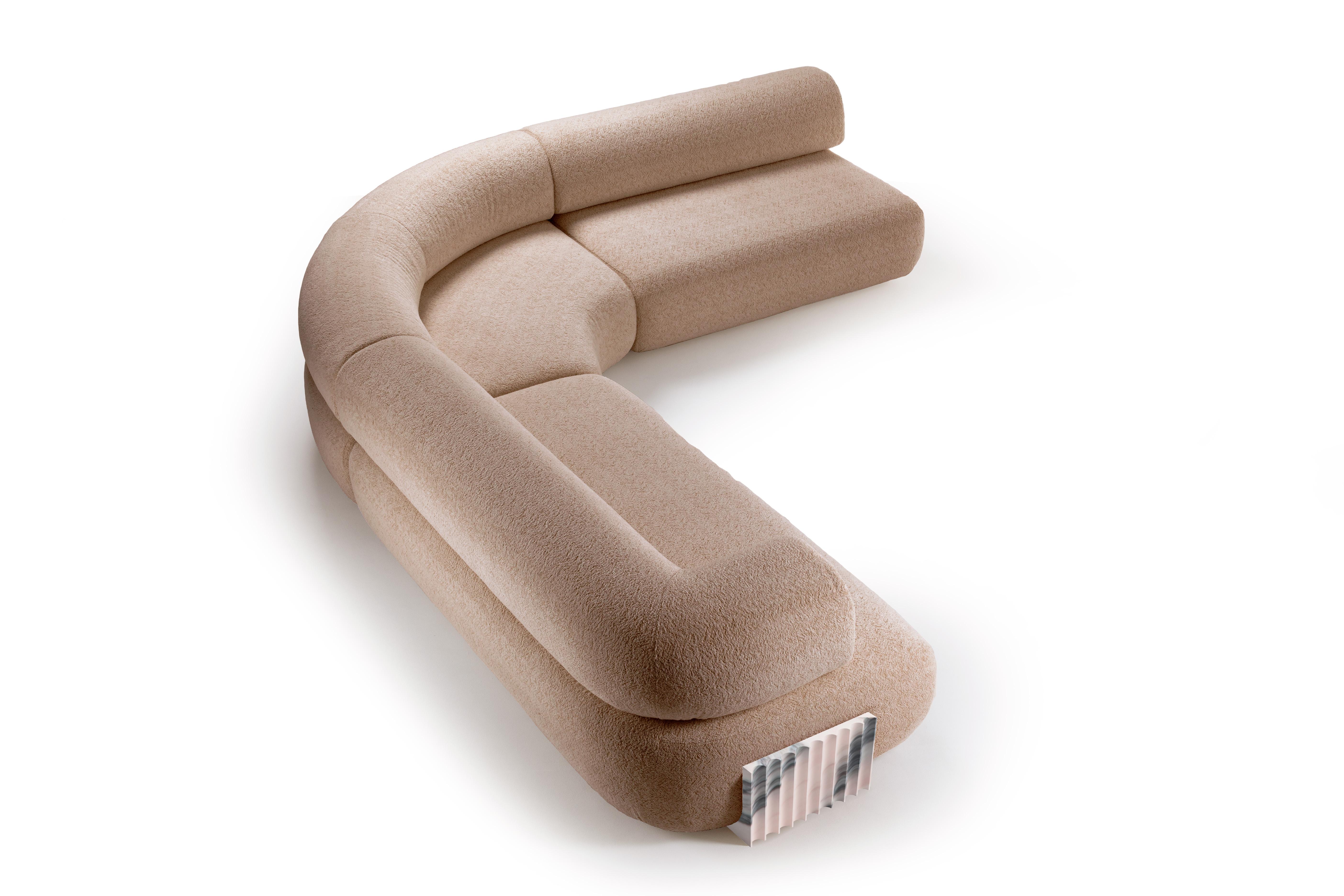 Marking a milestone for Dooq Details, the Carmel Modular Couch introduces the brand’s first-ever modular sofa. Composed of 12 versatile modules, Carmel allows endless configurations, seamlessly adapting to any interior. A year of research and