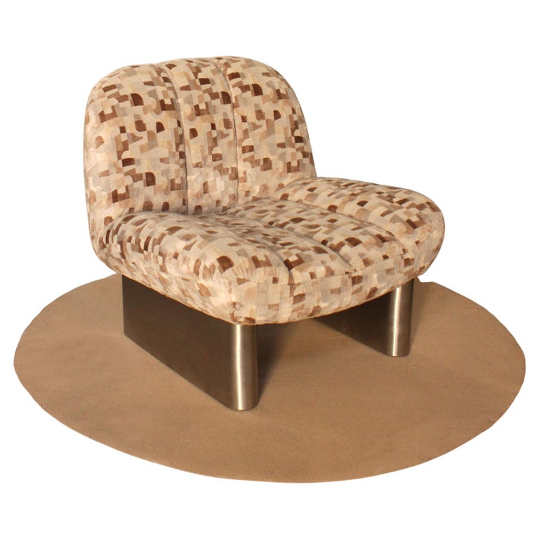 NUOVO! DOOQ! Poltrona moderna Colin in COM e piedi in acciaio inox