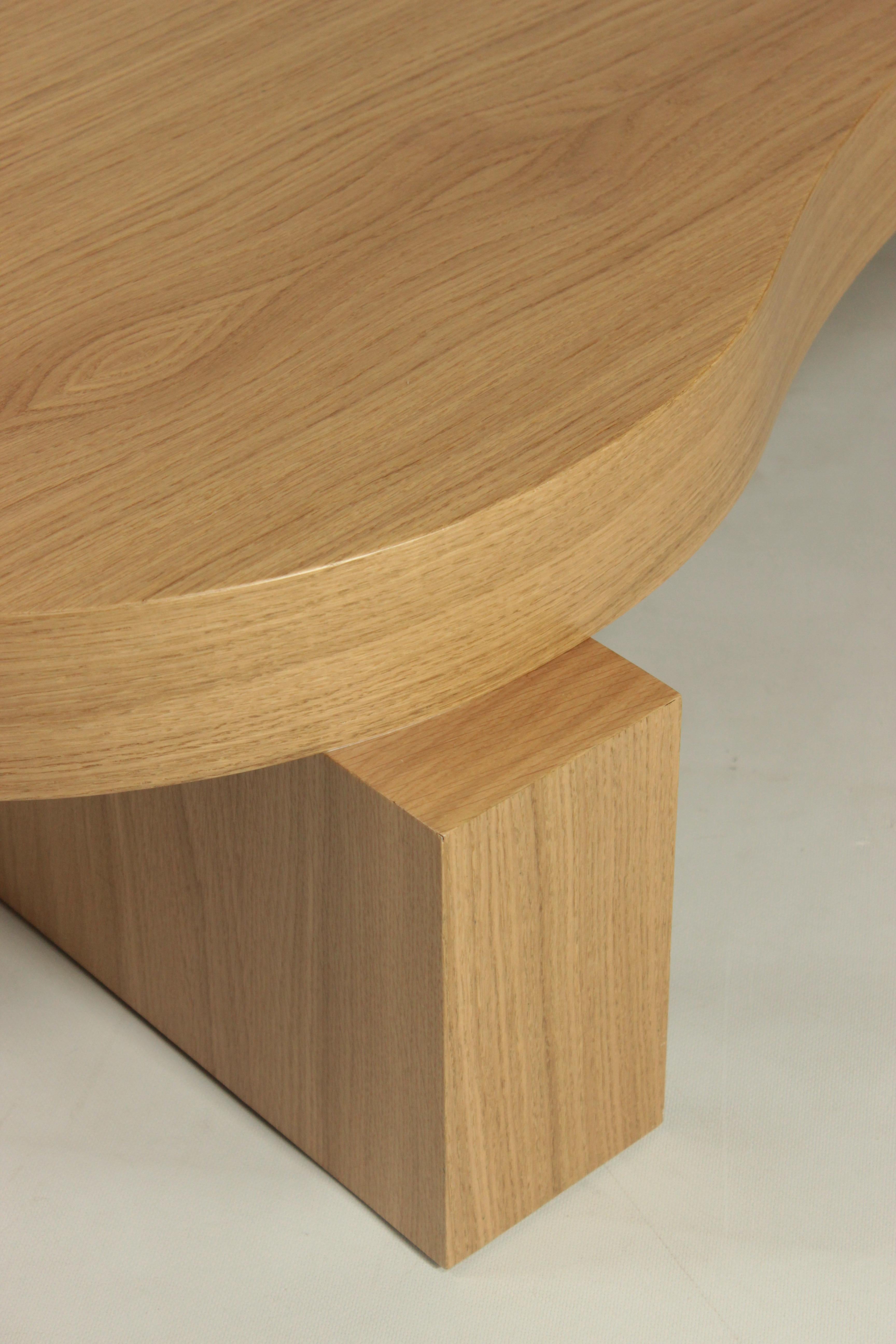 NEW! DOOQ! MODERN! On The Rocks Center Table in Wood For Sale 2