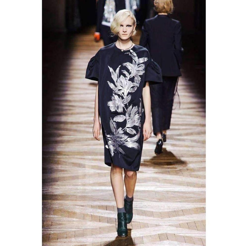 Black New DRIES VAN NOTEN Runway Deolas Floral Motif Crepe Dress FR40 US 8 For Sale