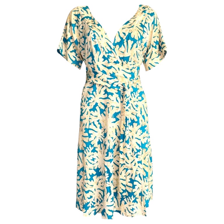 UNWORN DVF Diane von Furstenberg Signature Silk Wrap Dress 10 For Sale at  1stDibs