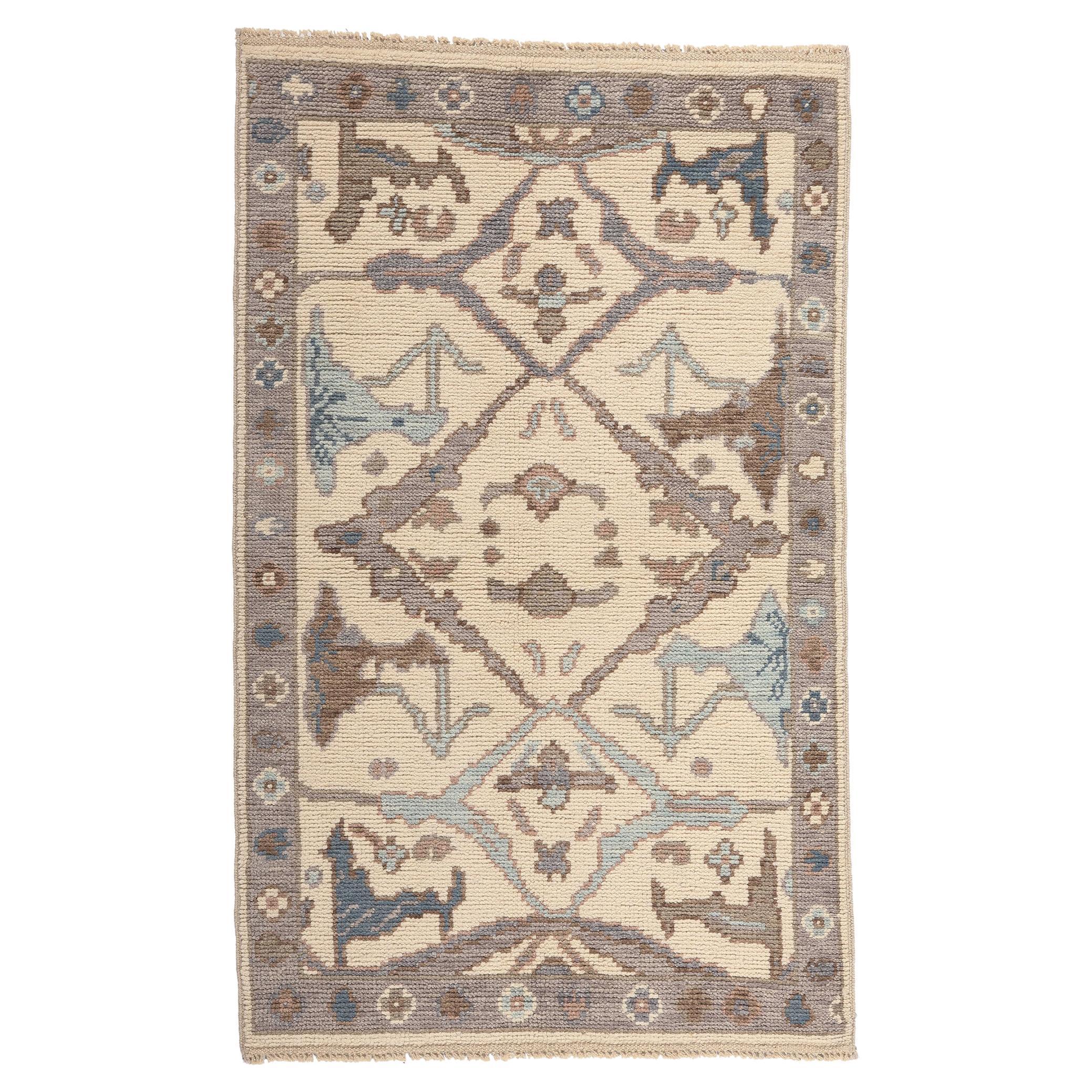 New Earth-Tone Modern Oushak Rug, Effortlessly Chic and Versatile For Sale