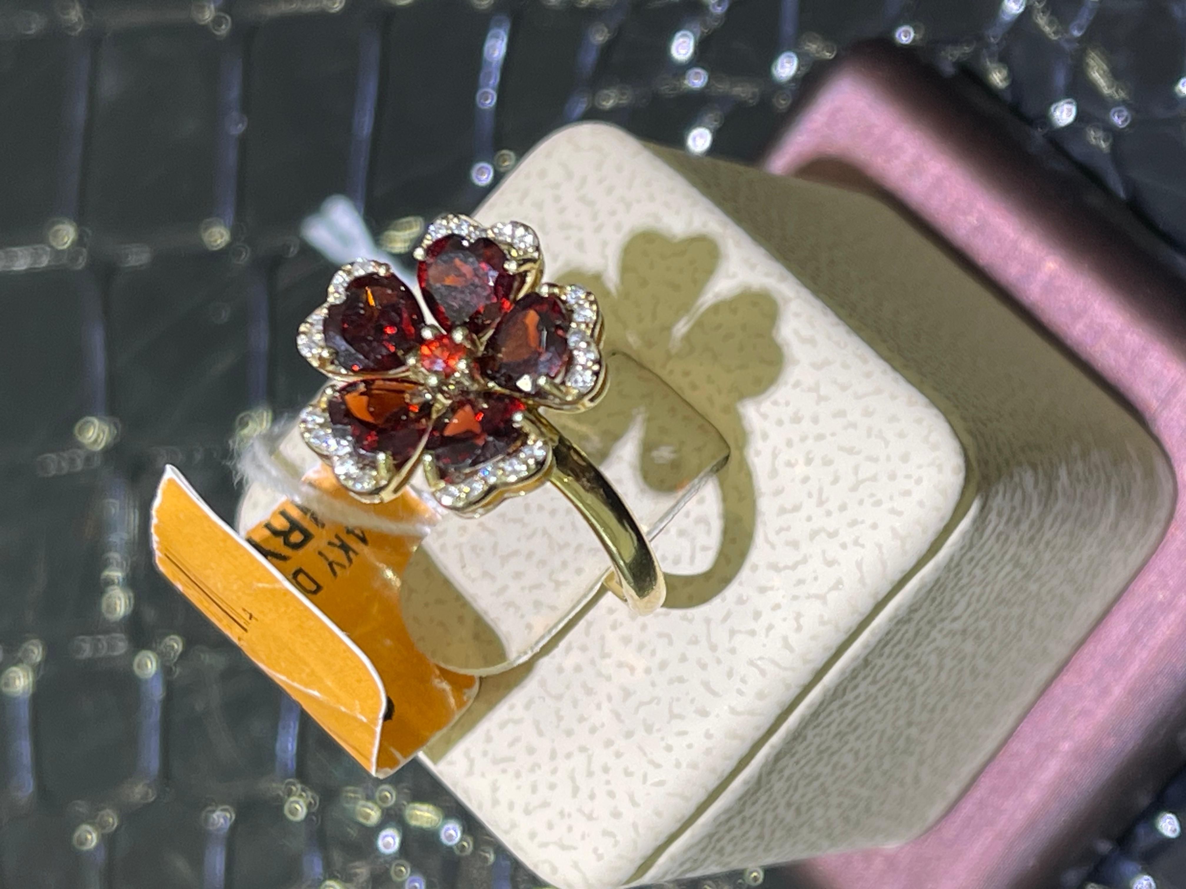 Women's New Effy Garnet & Diamond Ring In 14k For Sale