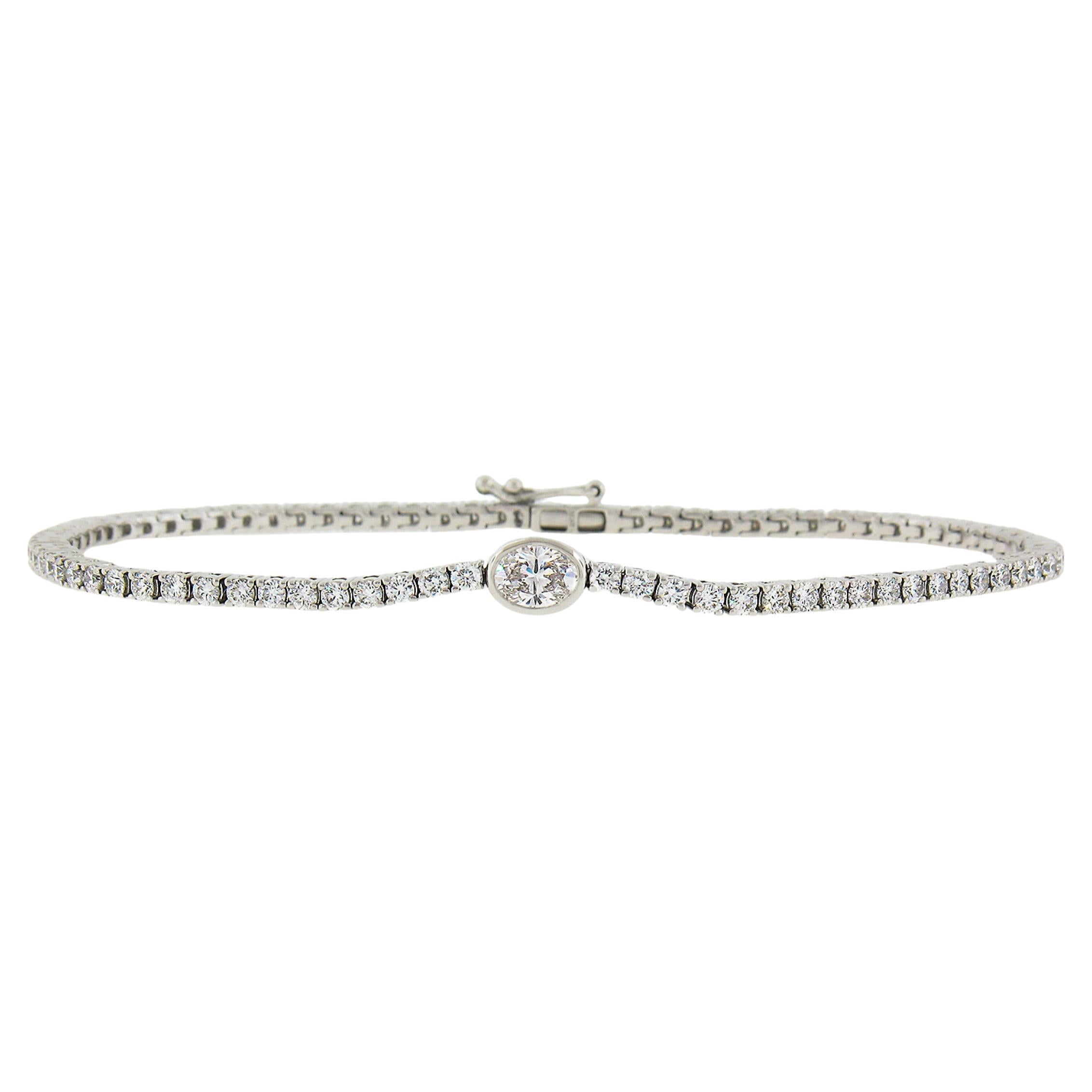 Nuovo Bracciale Tennis Eleg in oro bianco 14k con diamanti rotondi e ovali da 2,03 ct.