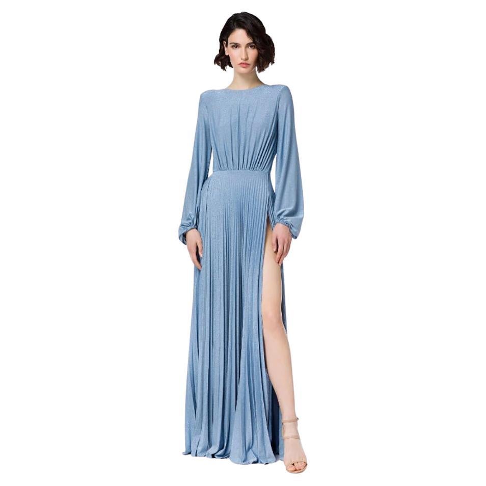 nuevo vestido azul plisado elisabetta franchi con cadena de oro claro it 40 en venta