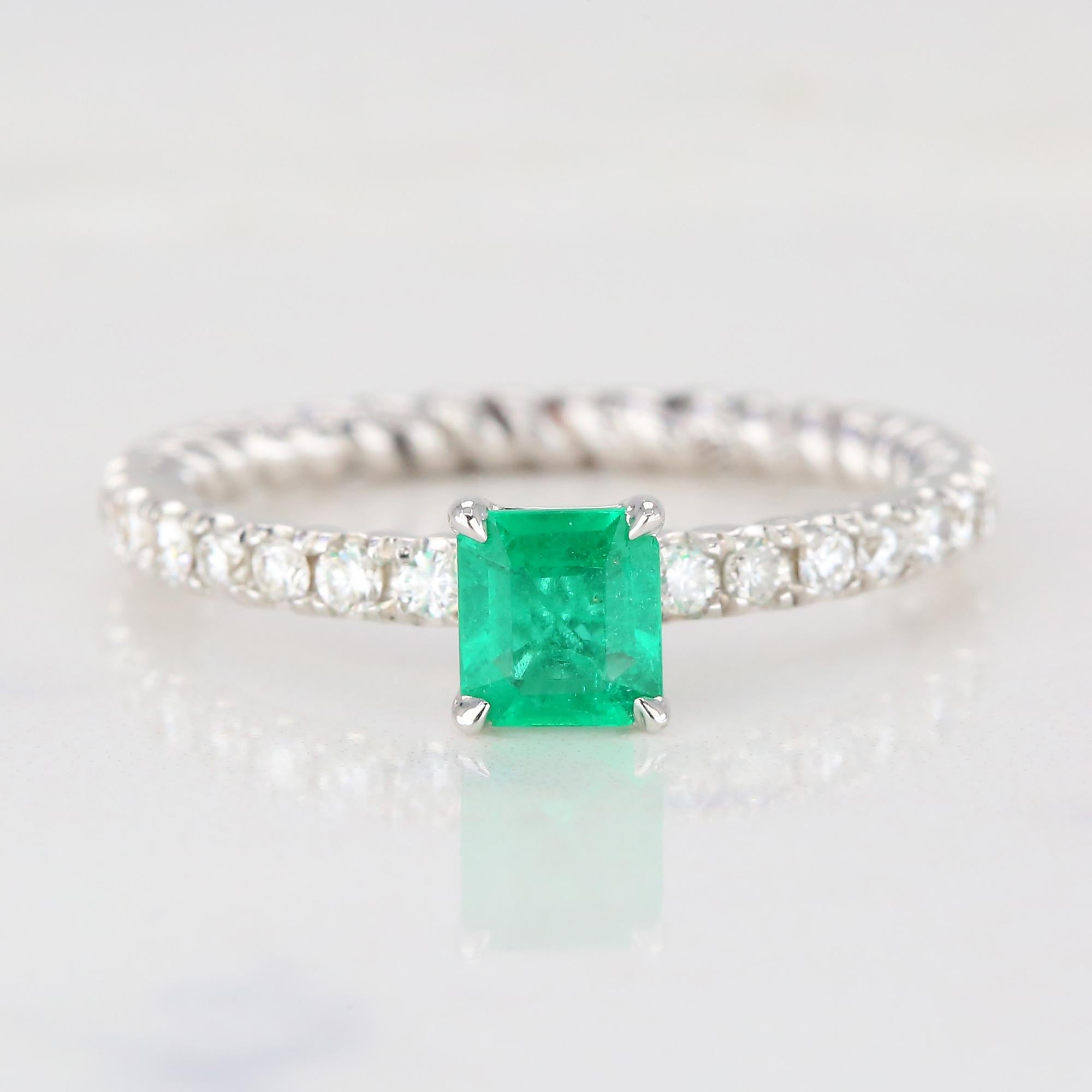 Emerald Dainty Ring, Emerald Cut Emerald Engagement And Dainty Ring With Pave Diamond Setting created by hands from ring to the stone shapes. Good ideas of engagement ring or dainty ring gift for her.

I used brillant diamonds pave setting to reveal