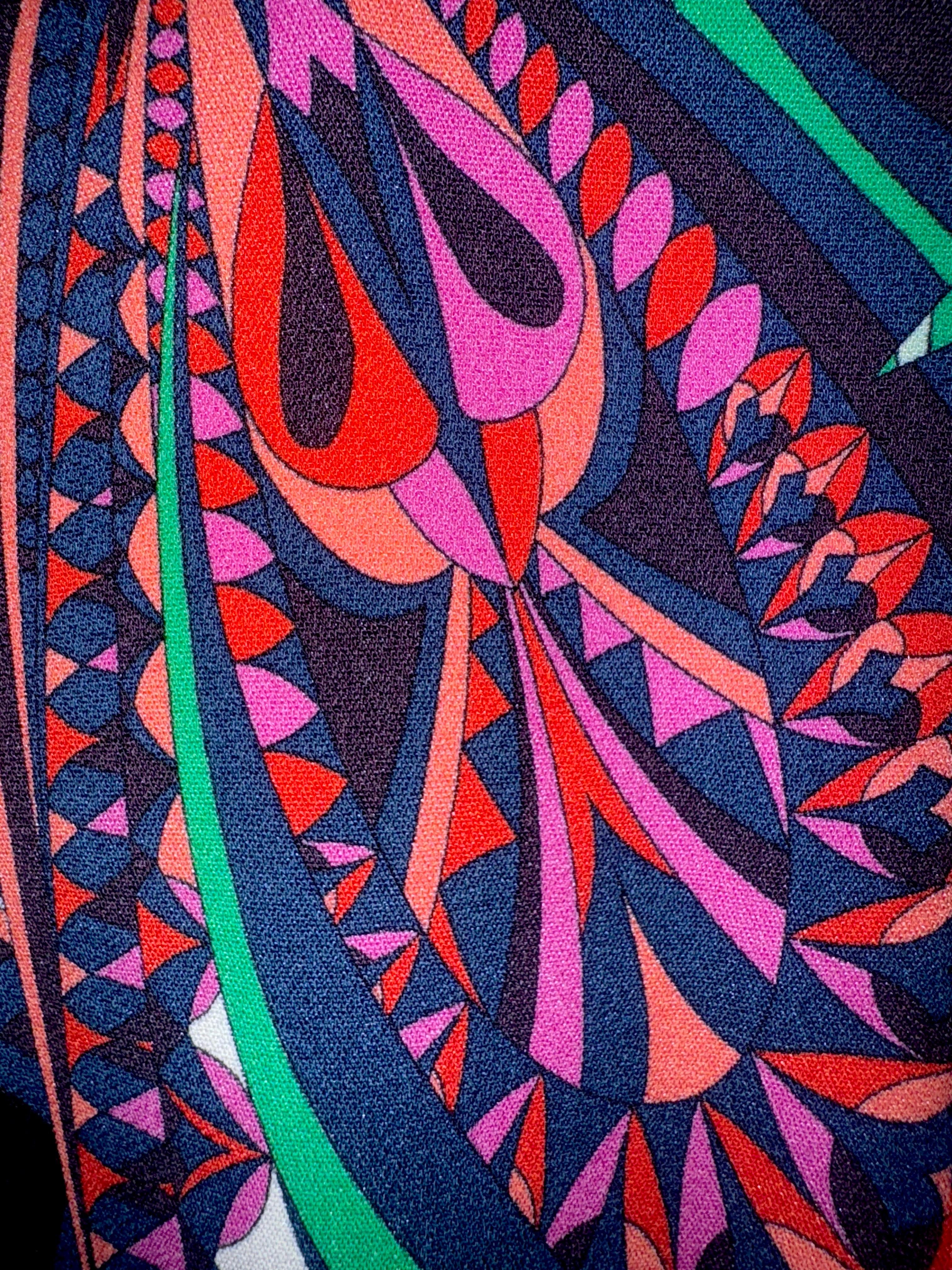 Noir Emilio Pucci - Robe tunique imprimée signature multicolore avec détails en chaîne 38 en vente