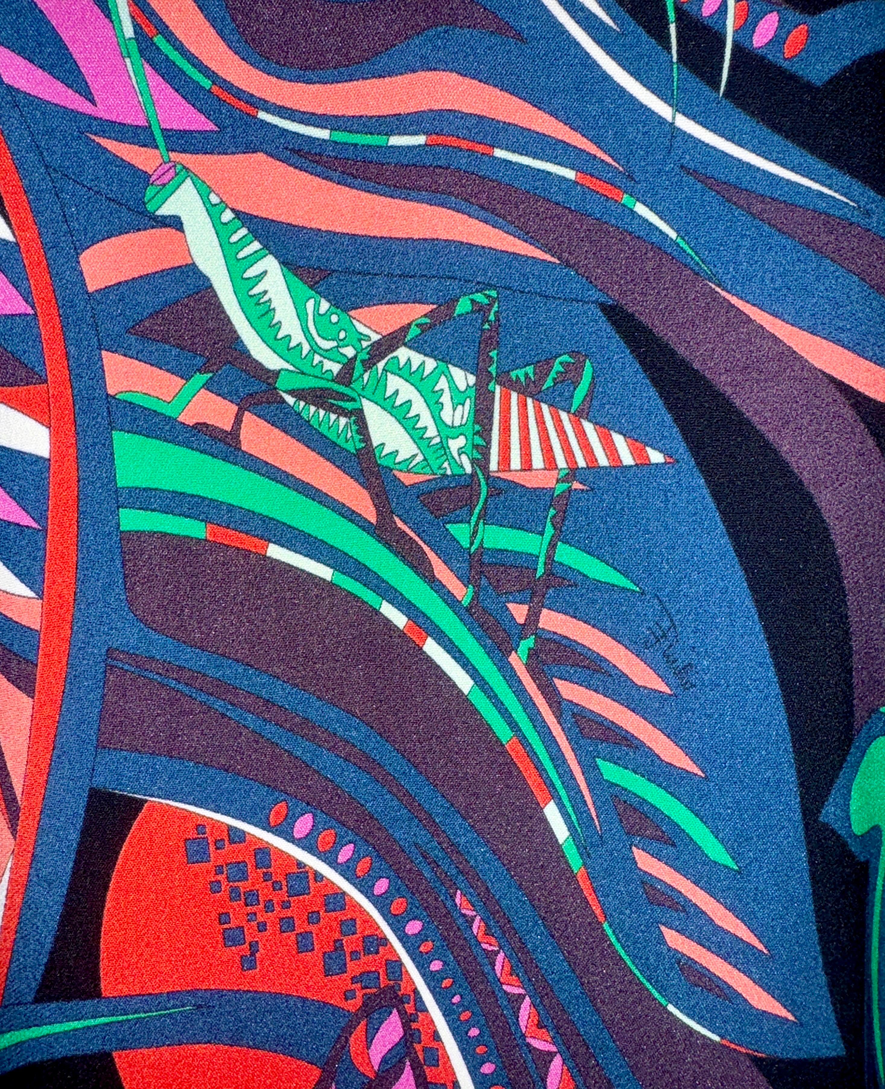 NEU Emilio Pucci Mehrfarbiges Tunikakleid mit Signaturdruck und Kettendetail mit Muster 38 im Angebot 1