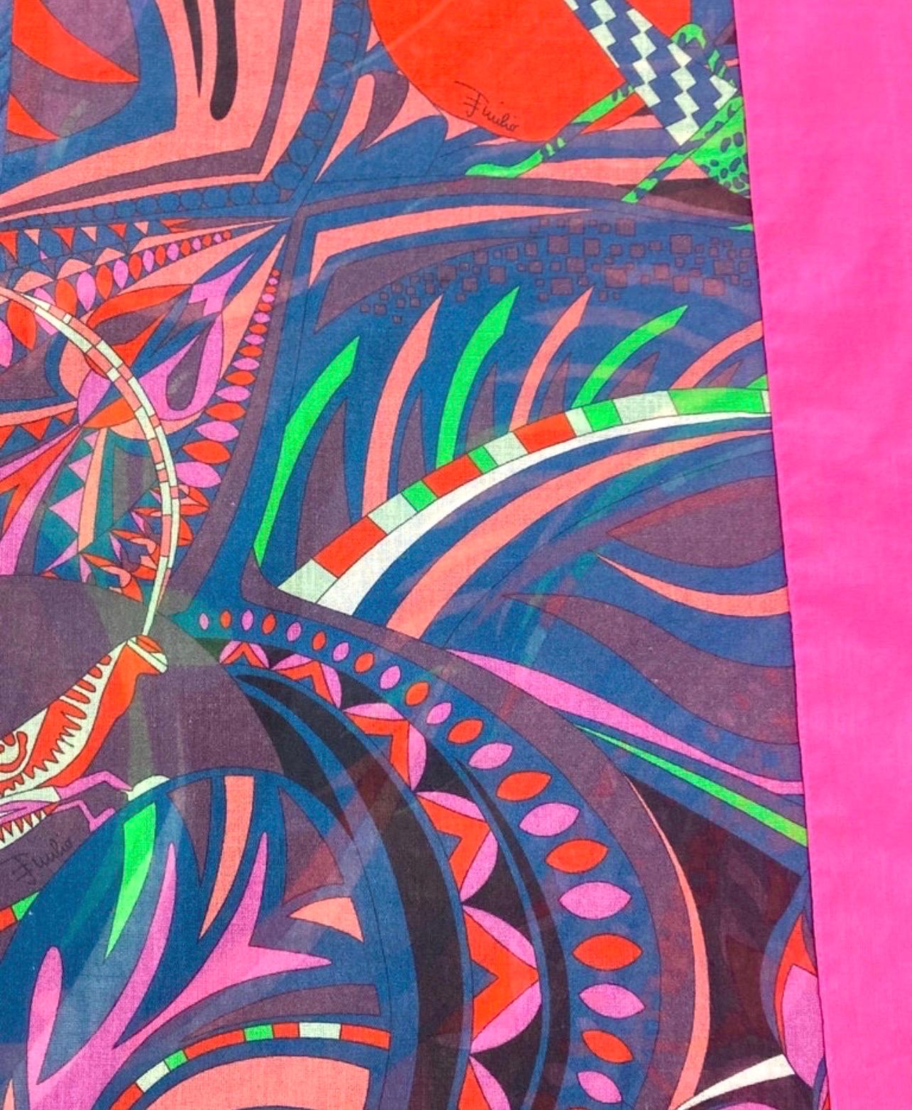  Emilio Pucci - Robe tunique caftan en voile imprimé signature multicolore, état neuf Pour femmes 