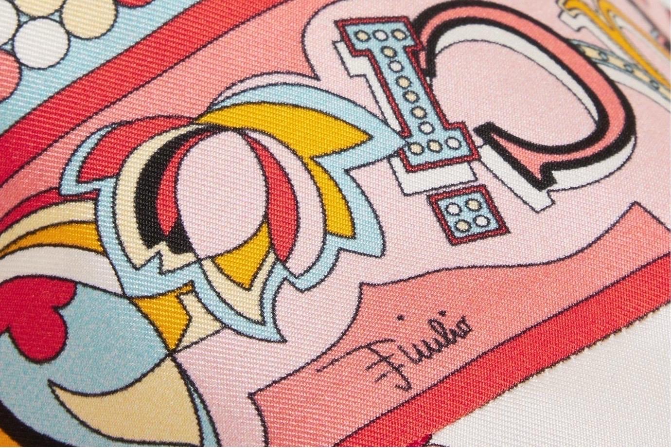 NEW Emilio Pucci Signature Printed Silk Twill Scarf Dress with Belt 36 For Sale 3