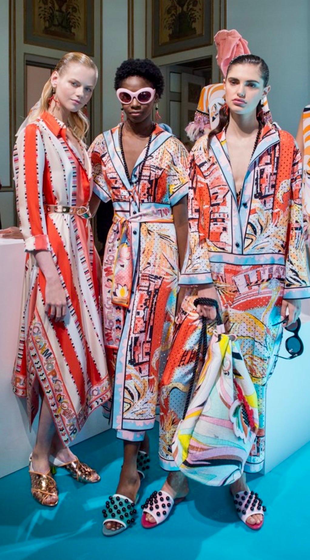 NEW Emilio Pucci Signature Printed Silk Twill Scarf Dress with Belt 36 For Sale 9