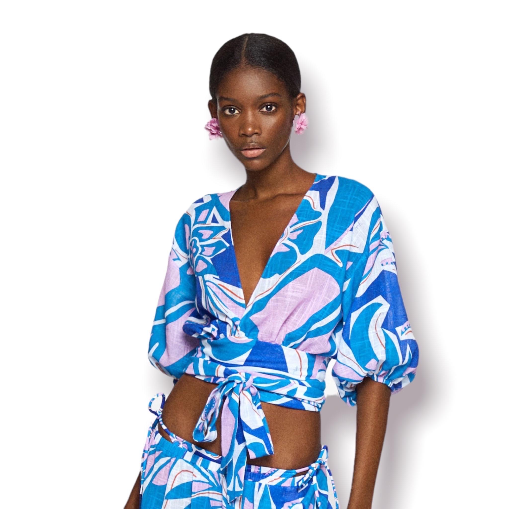 NEW Emilio Pucci Signature Tropical Print Wrap Blouse Top 38 For Sale 1