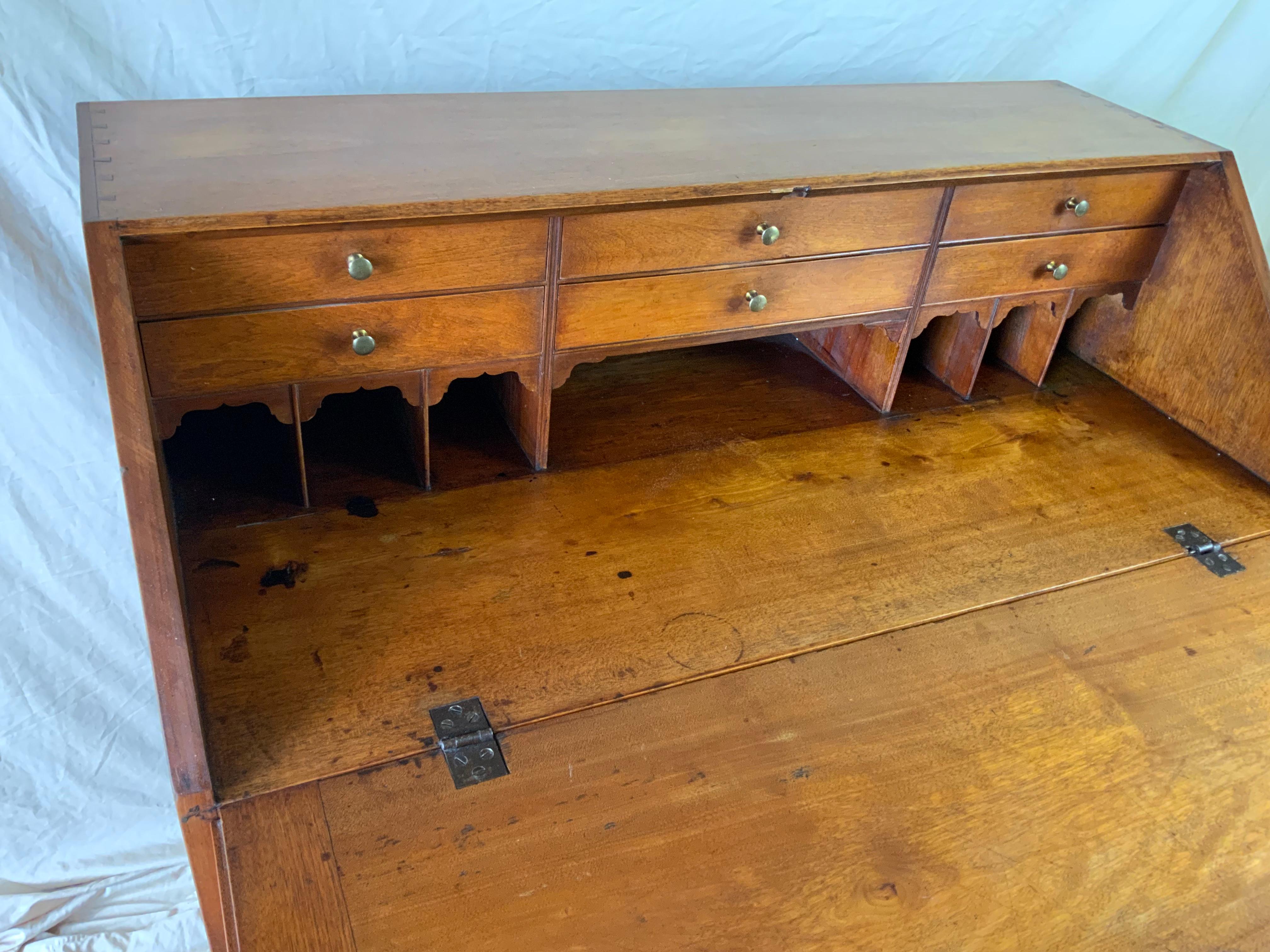 New England Birch Slant Front Desk In Good Condition In Bradenton, FL