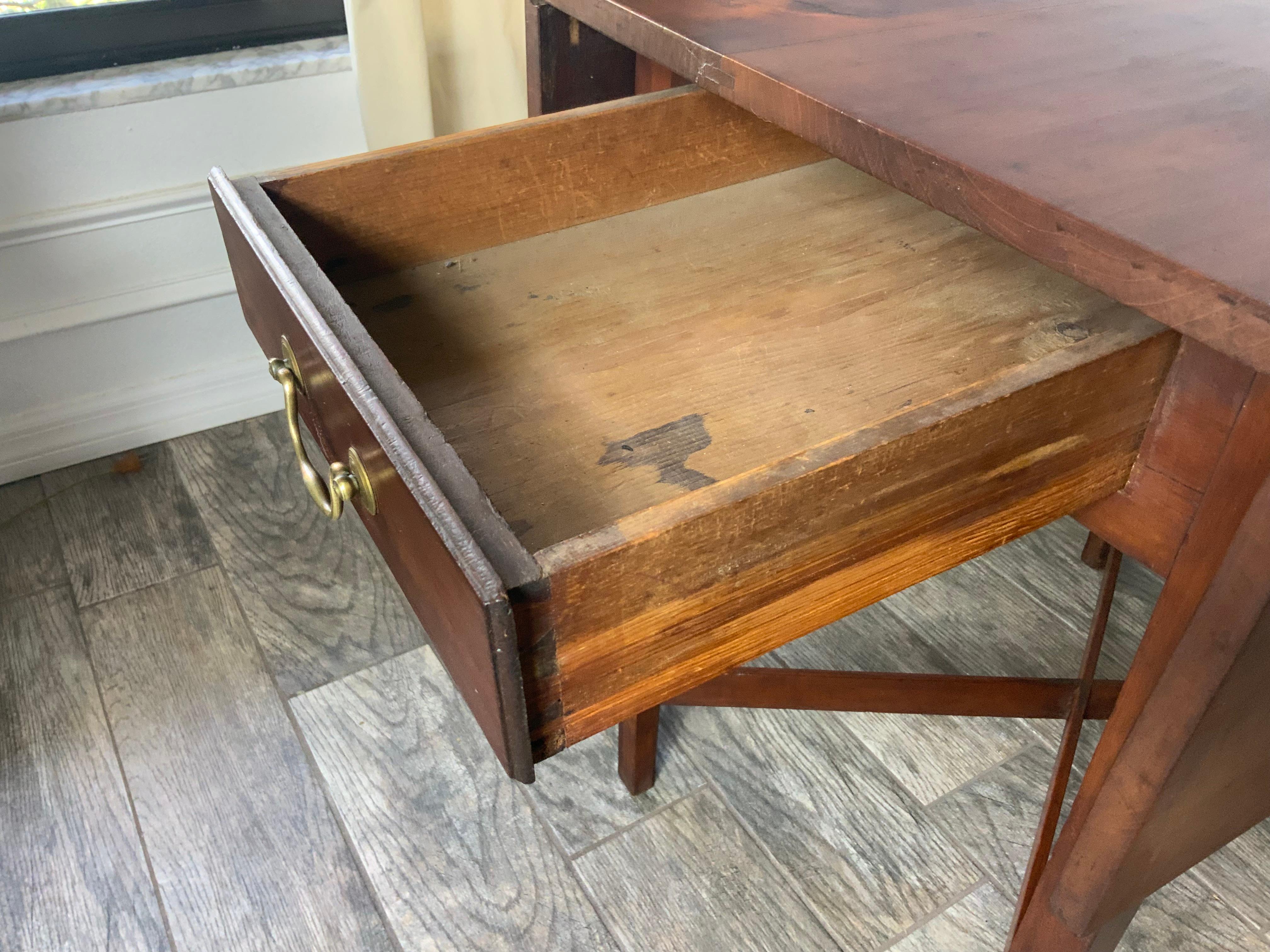 New England Cherry Pembroke Table For Sale 6