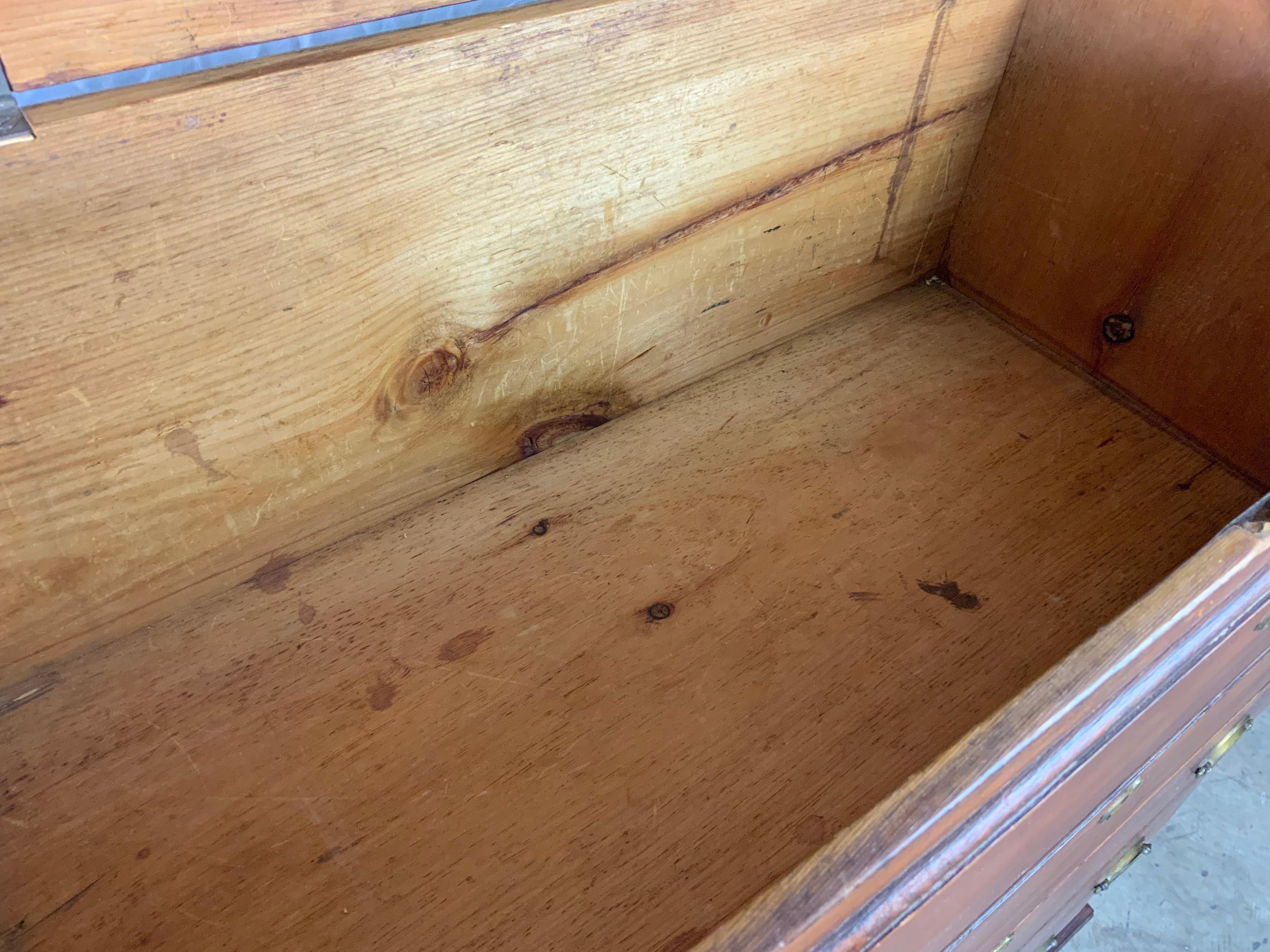 New England Chippendale Pine Mule Chest 6