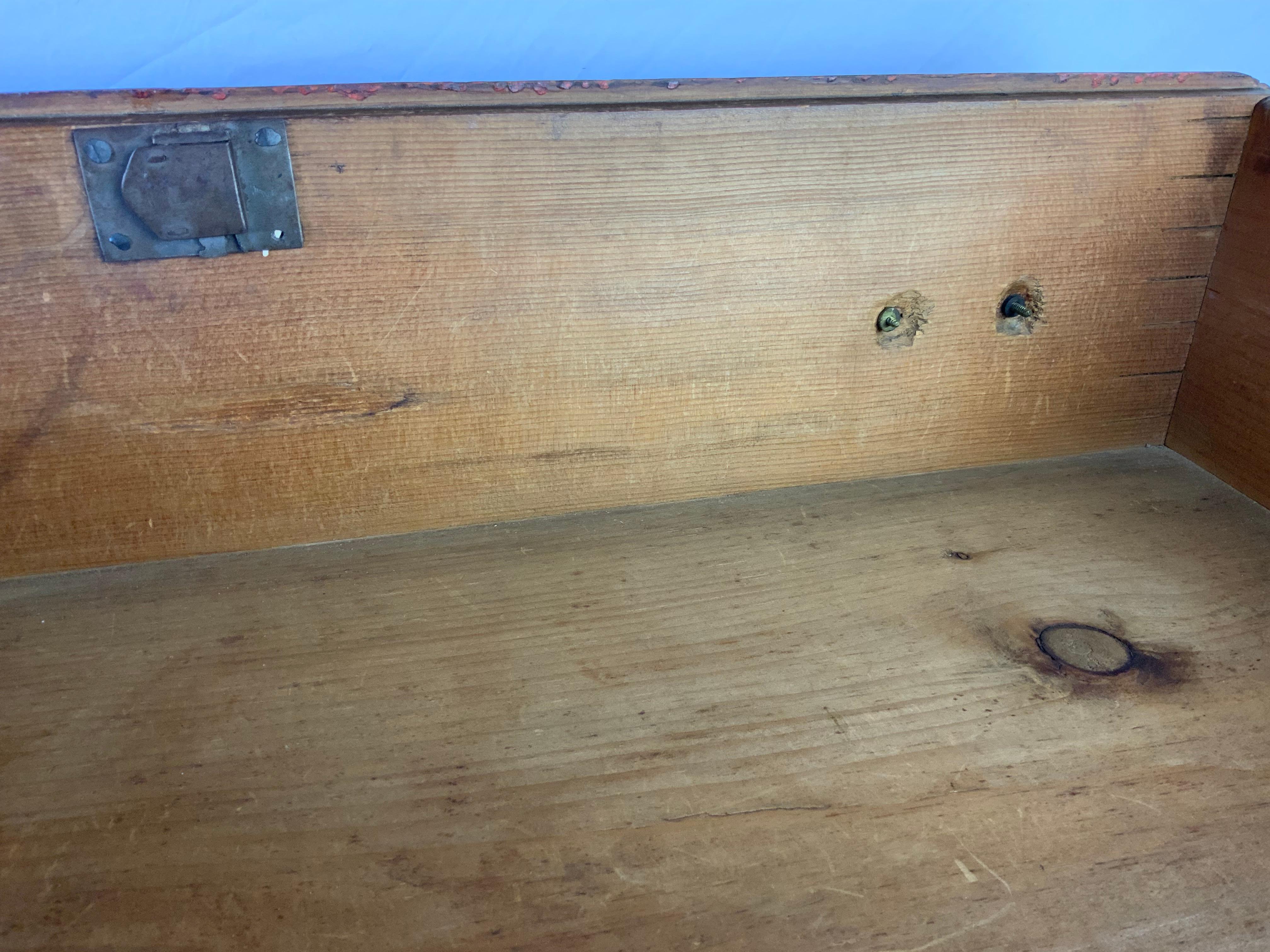 New England Chippendale Pine Mule Chest 12