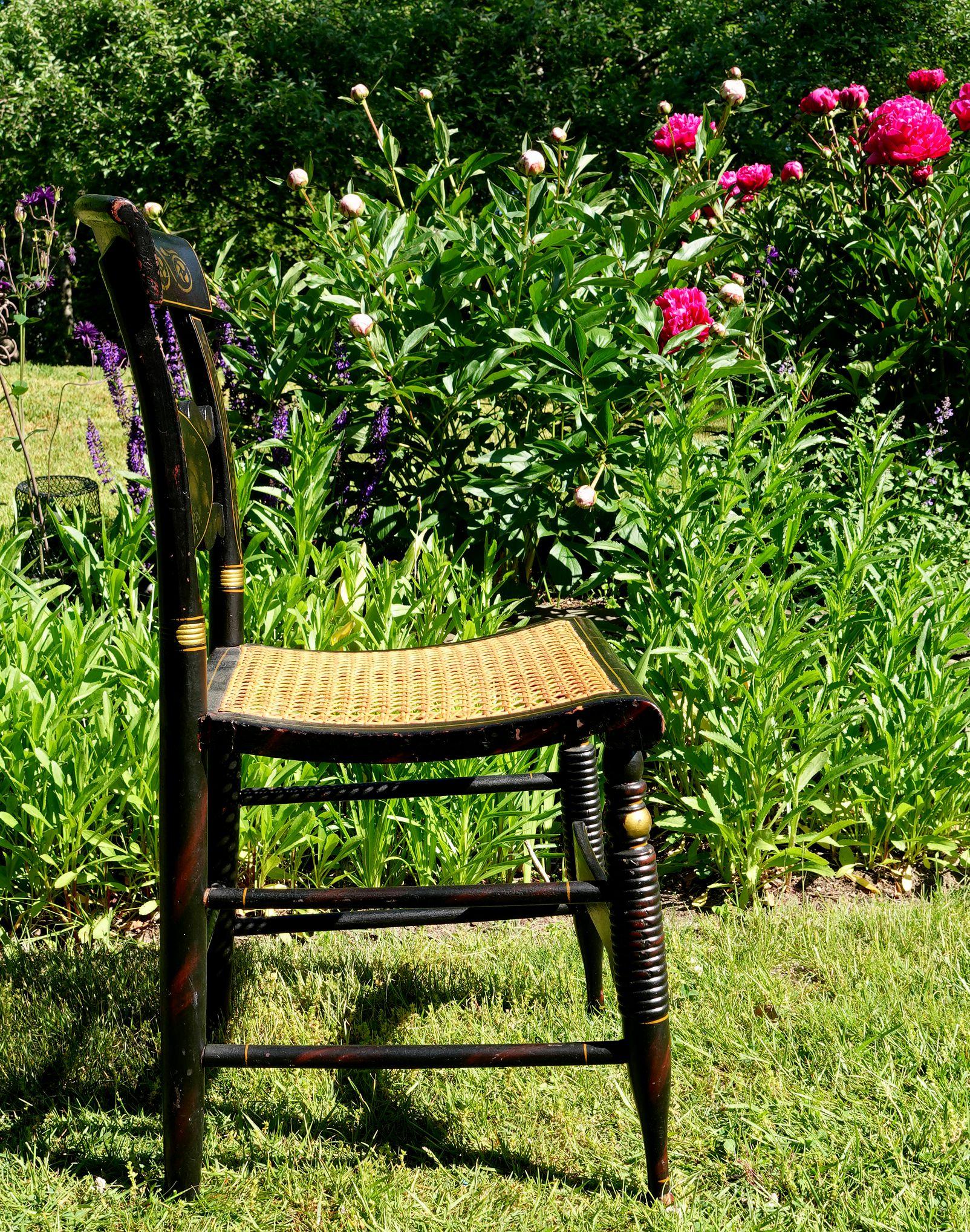 New England Hitchcock Style Chair with Woven Rush Seat In Good Condition For Sale In Norton, MA