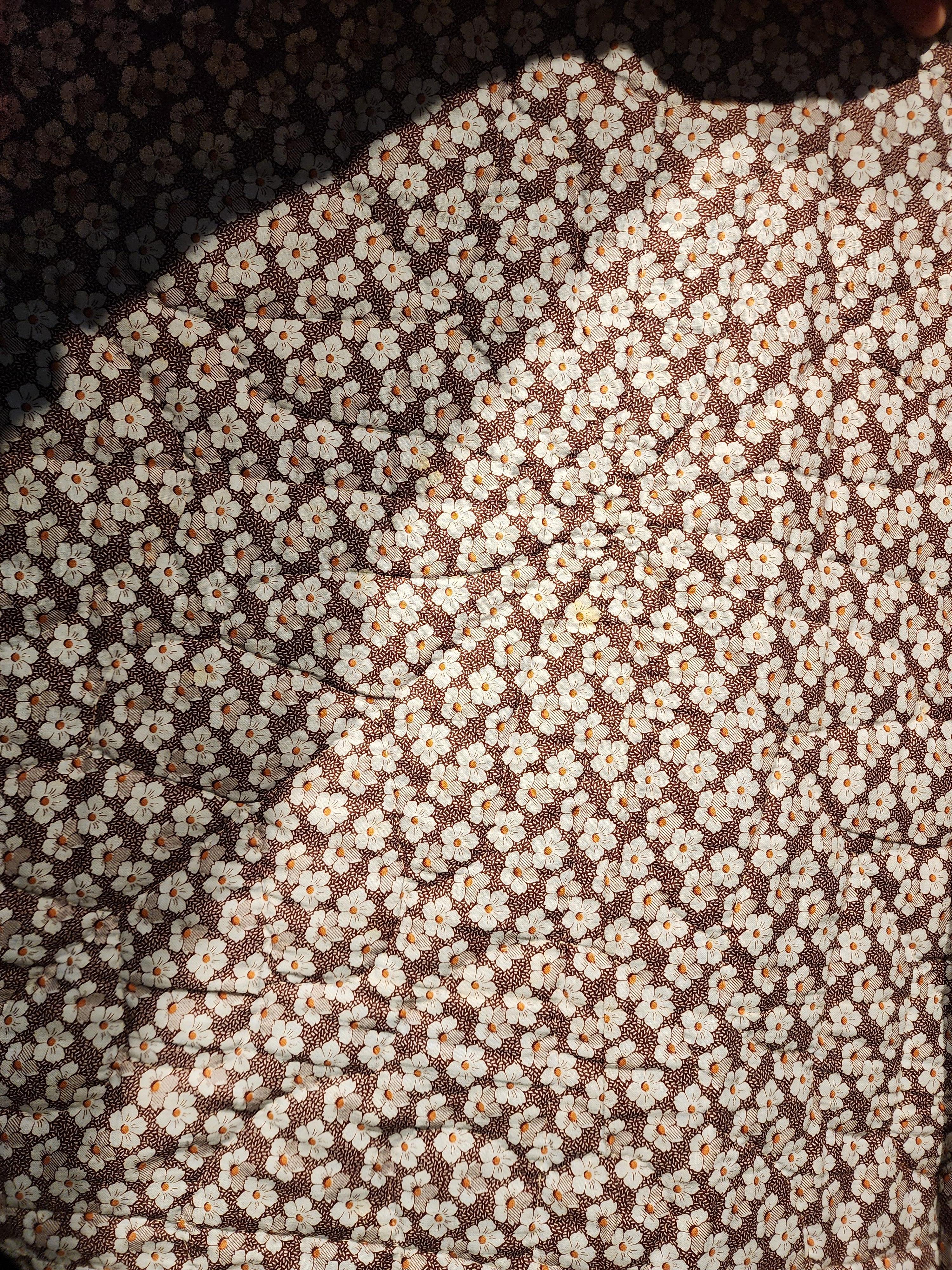 Coton Quilt de la Nouvelle Angleterre Motif de la feuille de chêne Circa 1900 en vente