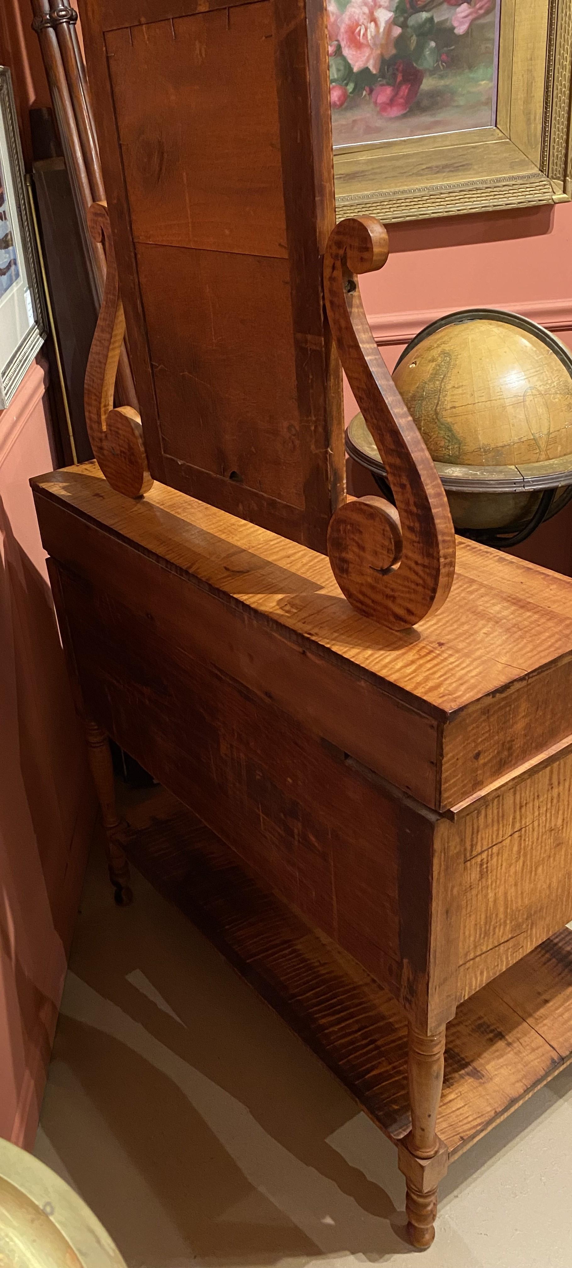 New England Tiger Maple Five Drawer Dressing Chest with Mirror circa 1810 2
