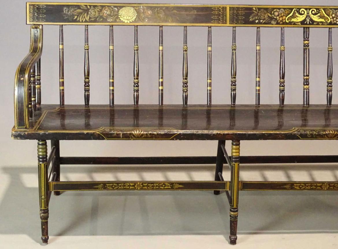 Américain Banc de diacre de style Windsor de Nouvelle-Angleterre, 19e siècle en vente