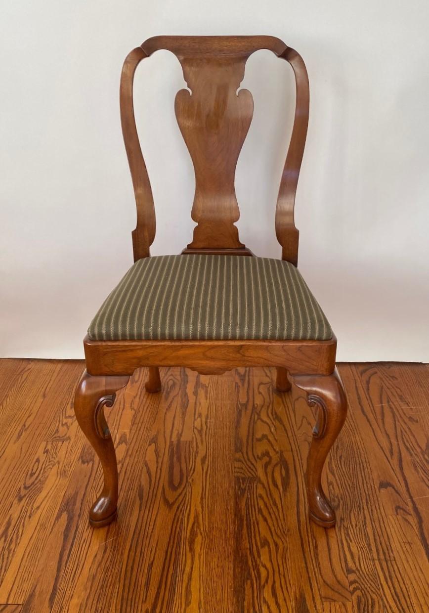 New English-Made Walnut Queen Anne Style Side Chair For Sale 4