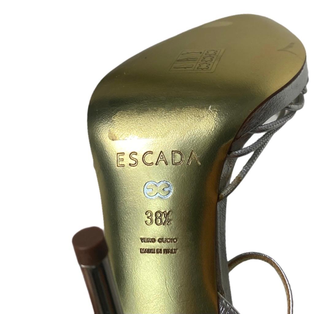UNWORN Escada Silver Metallic Leather Strappy Stiletto High Heels Sandals 38.5 en vente 4