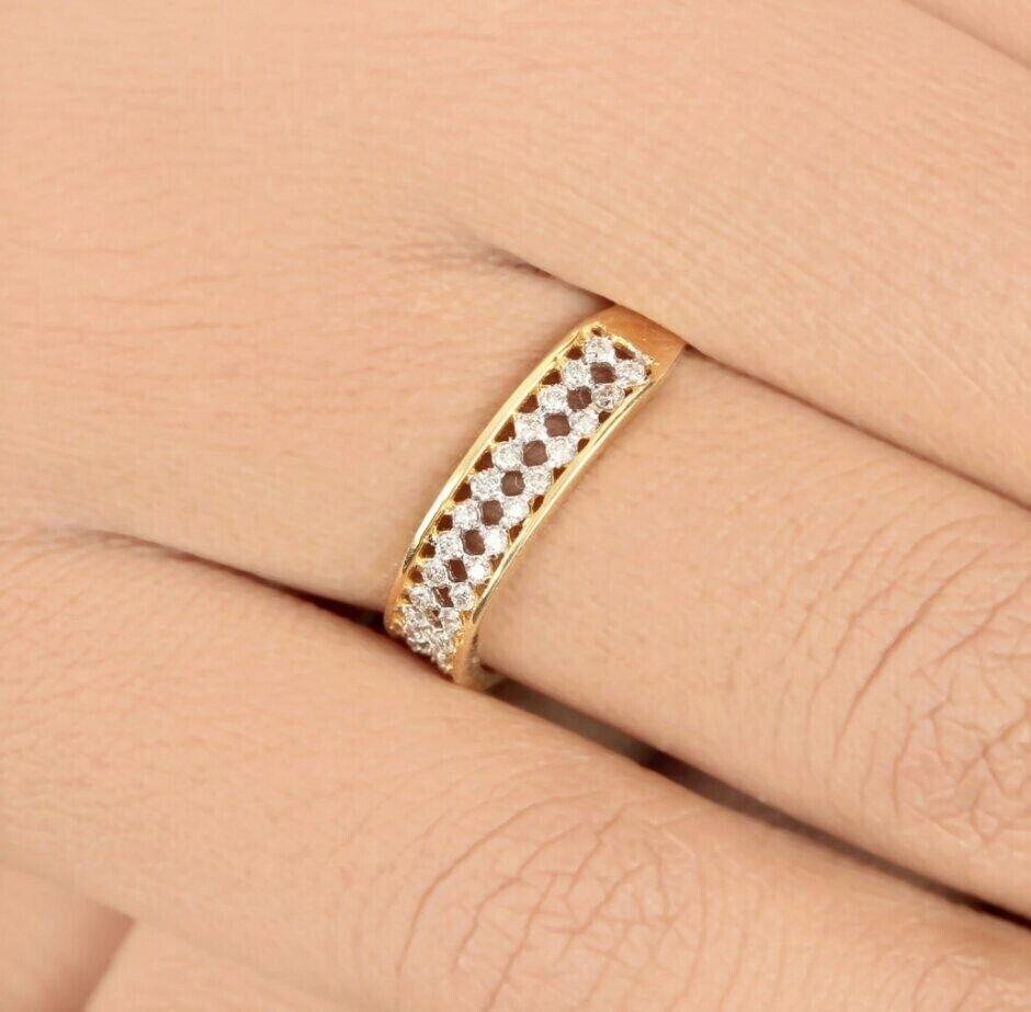 New Eternity Band Ring 14K Solid Gold Certified Diamond Engagement Ring Gift. For Sale 4