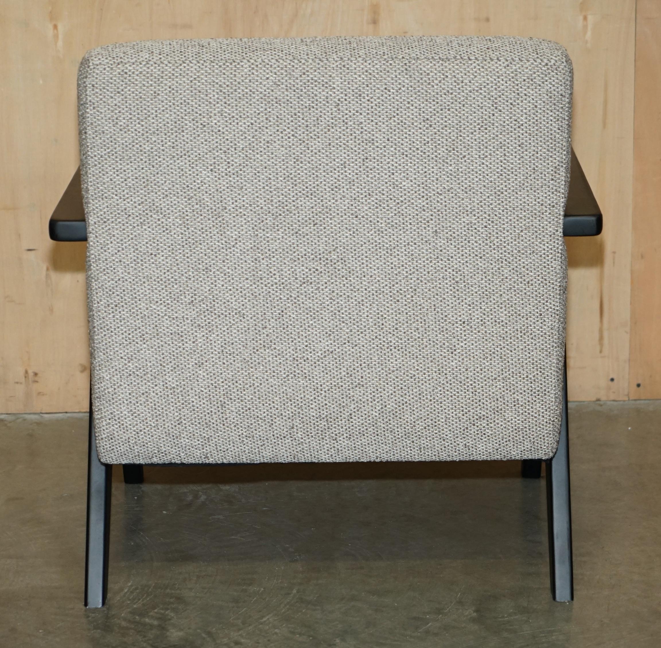 NEW EXDISPLAY NORDIC STYLE EDGAR ARMCHAIR MIT BEECH WOOD FRAME & OATMEAL FABRIC im Angebot 2