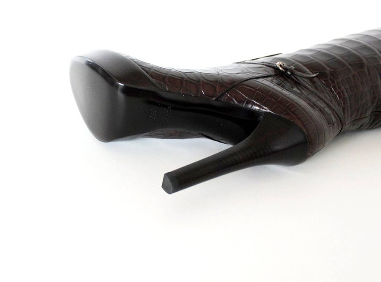 NEW & UNWORN Gucci Exotic Brown Extra Tall Alligator Skin High Heels Boots For Sale 3